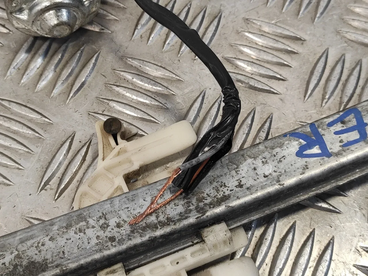 Elevalunas Delantero Derecho para Peugeot 406 Berlina (S1/S2)