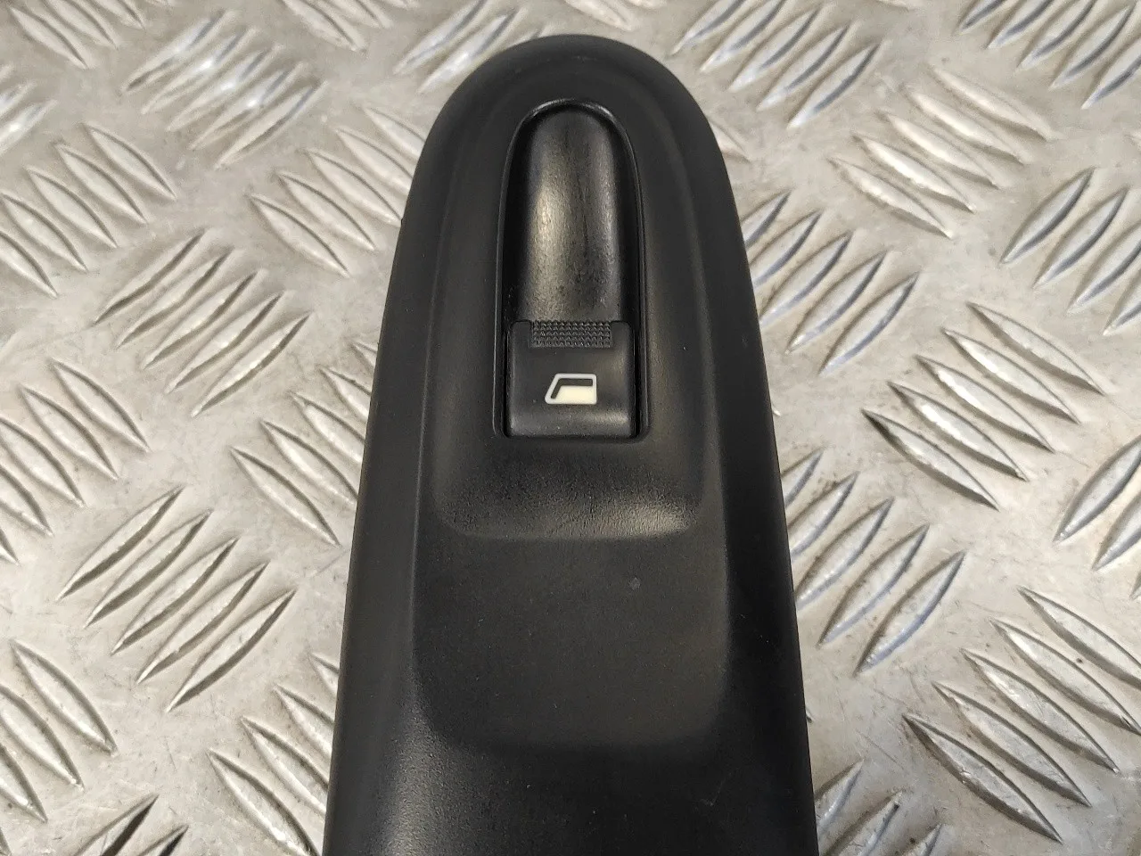 Mando Elevalunas Delantero Derecho para Peugeot 406 Berlina (S1/S2)