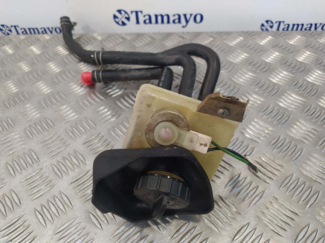 Deposito Servodireccion para Nissan Trade