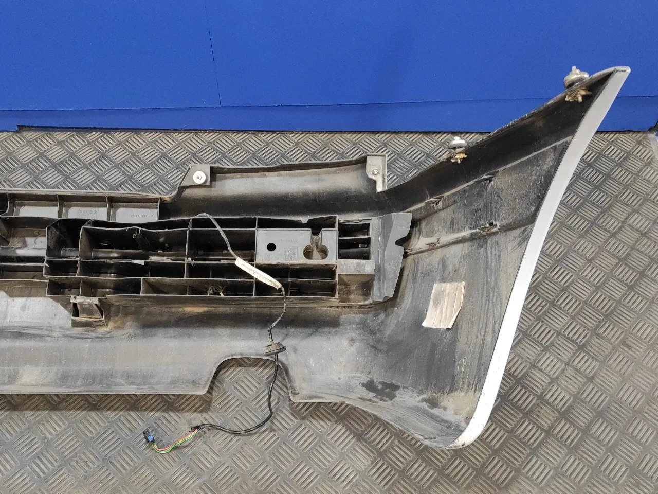 Paragolpes Trasero para Peugeot 406 Berlina (S1/S2)