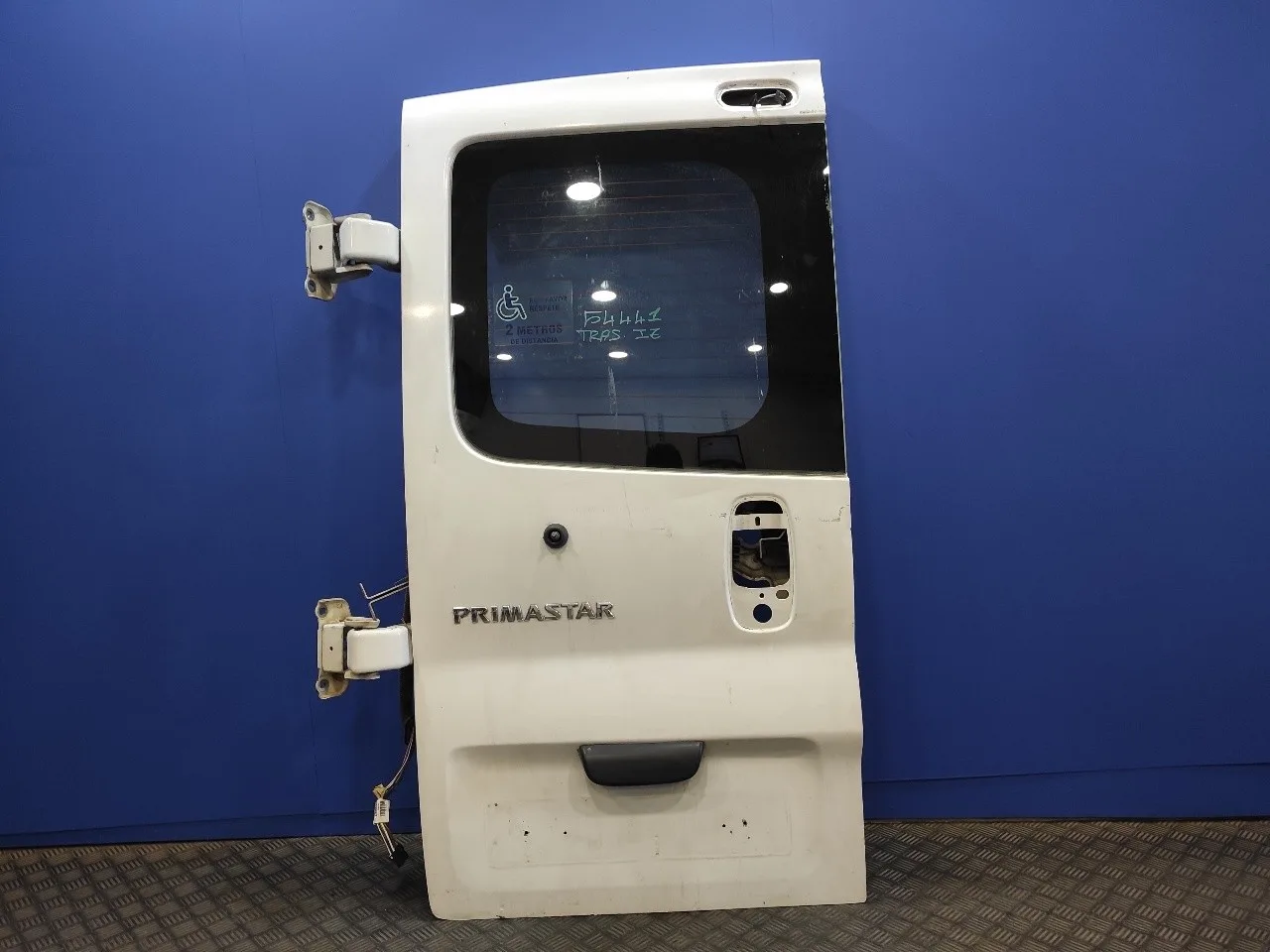 Puerta Trasera Carga Izquierda para Nissan Primastar (X83)