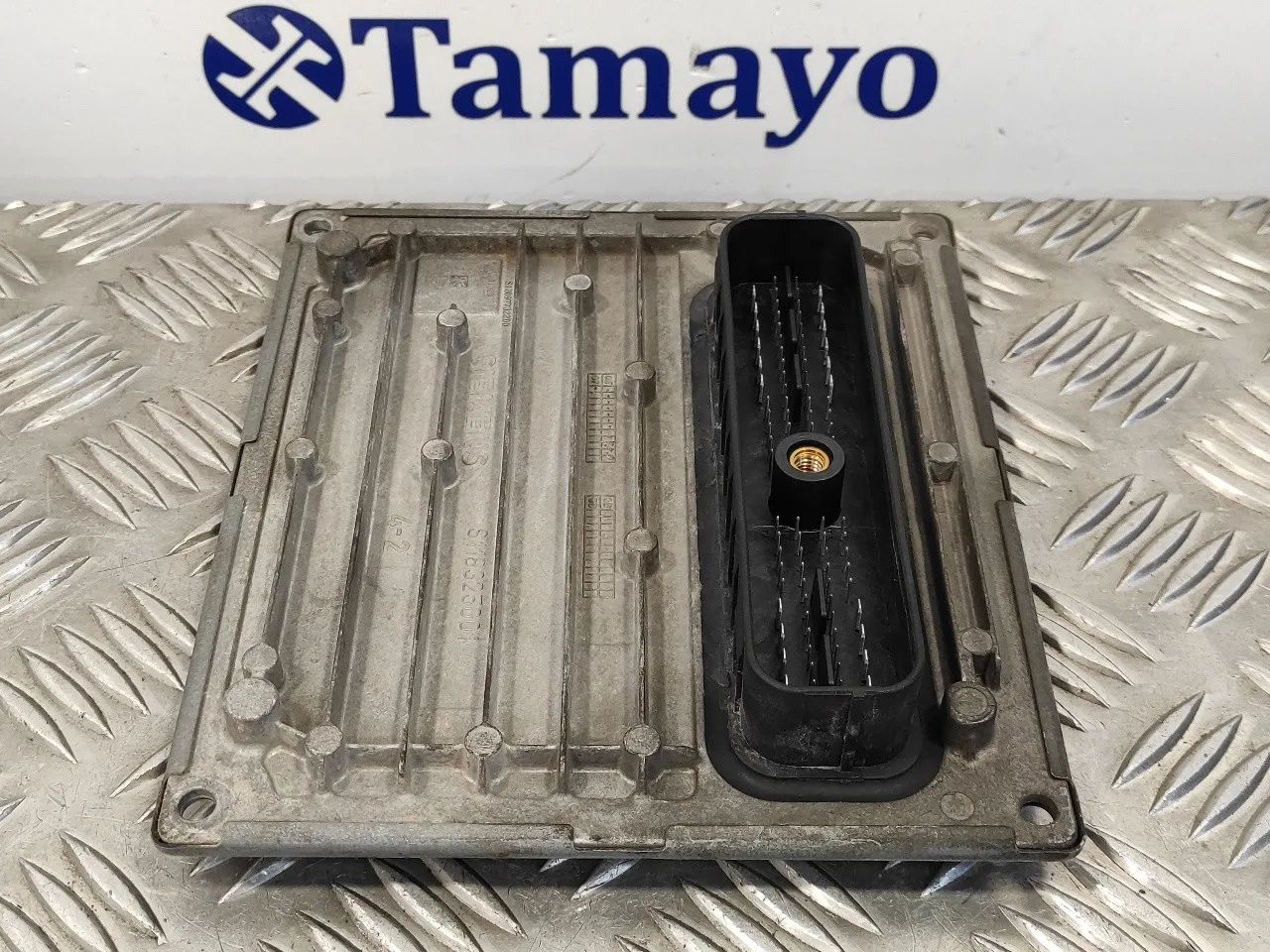 Centralita Motor Uce para Ford Fiesta (Cbk)