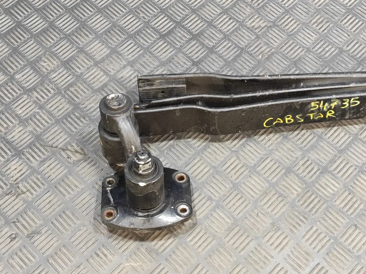 Ballesta Trasera para Nissan Cabstar ->09.06