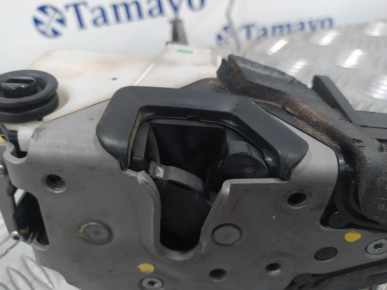Cerradura Puerta Trasera Derecha para Opel Astra J Lim.