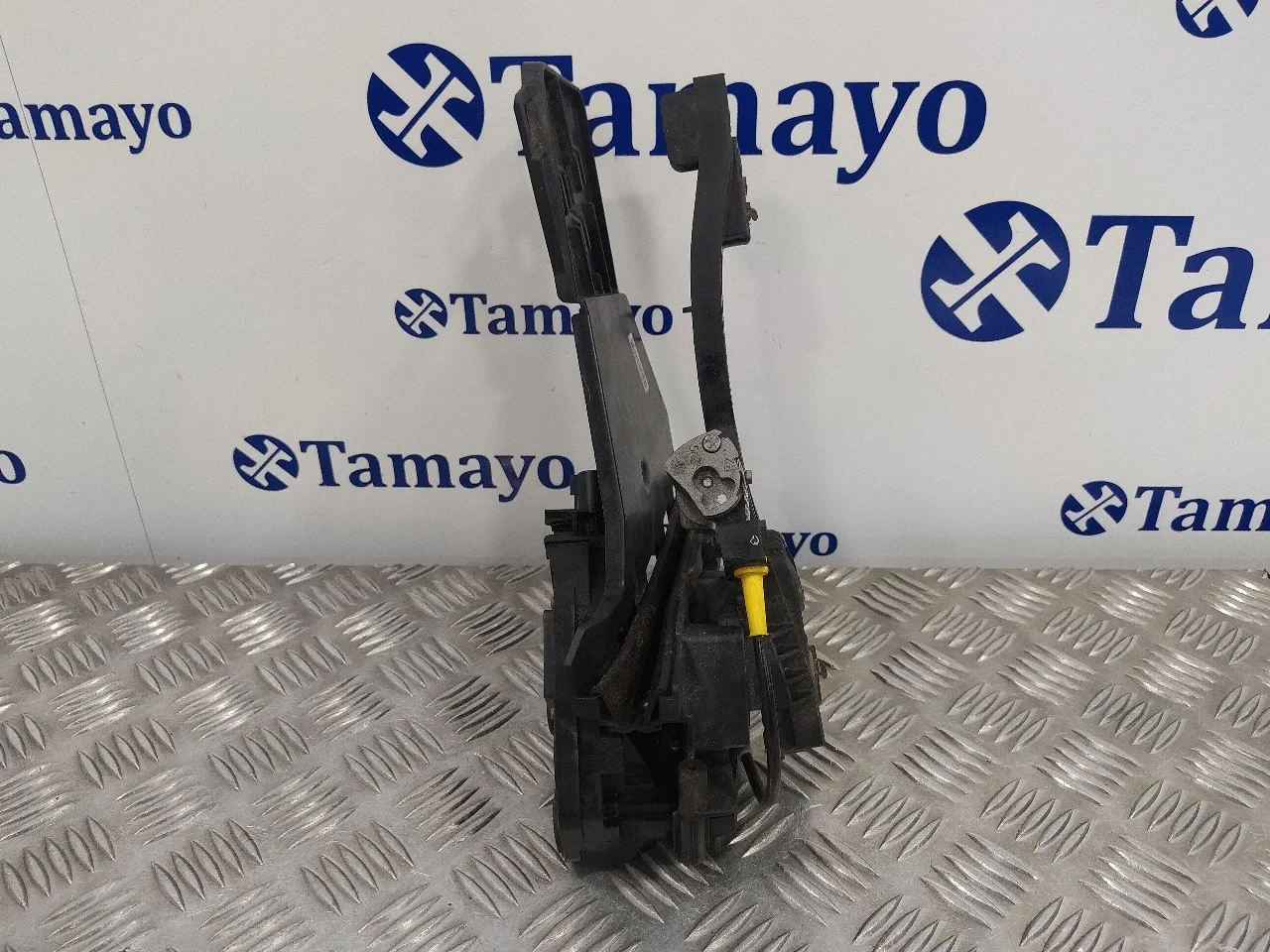 Cerradura Puerta Trasera Derecha para Ford Fiesta (Cb1)
