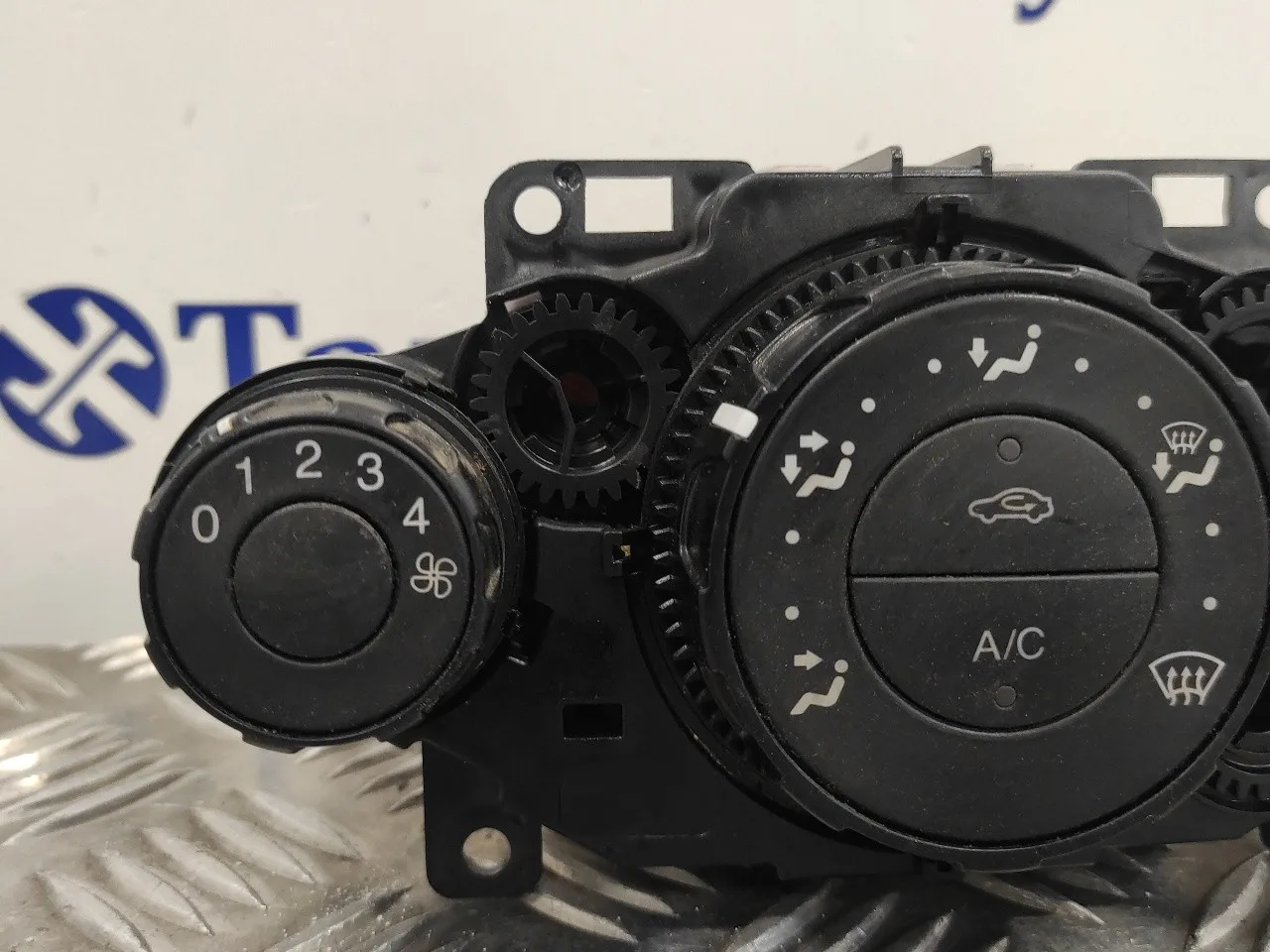 Mando Calefaccion / Aire Acondicionado para Ford Fiesta (Cb1)