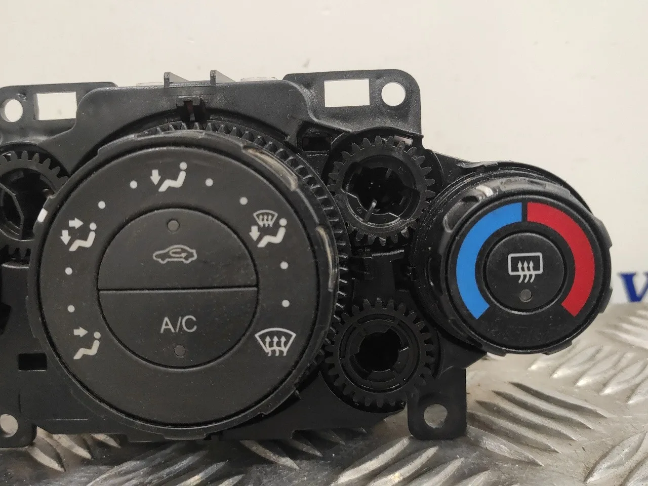 Mando Calefaccion / Aire Acondicionado para Ford Fiesta (Cb1)