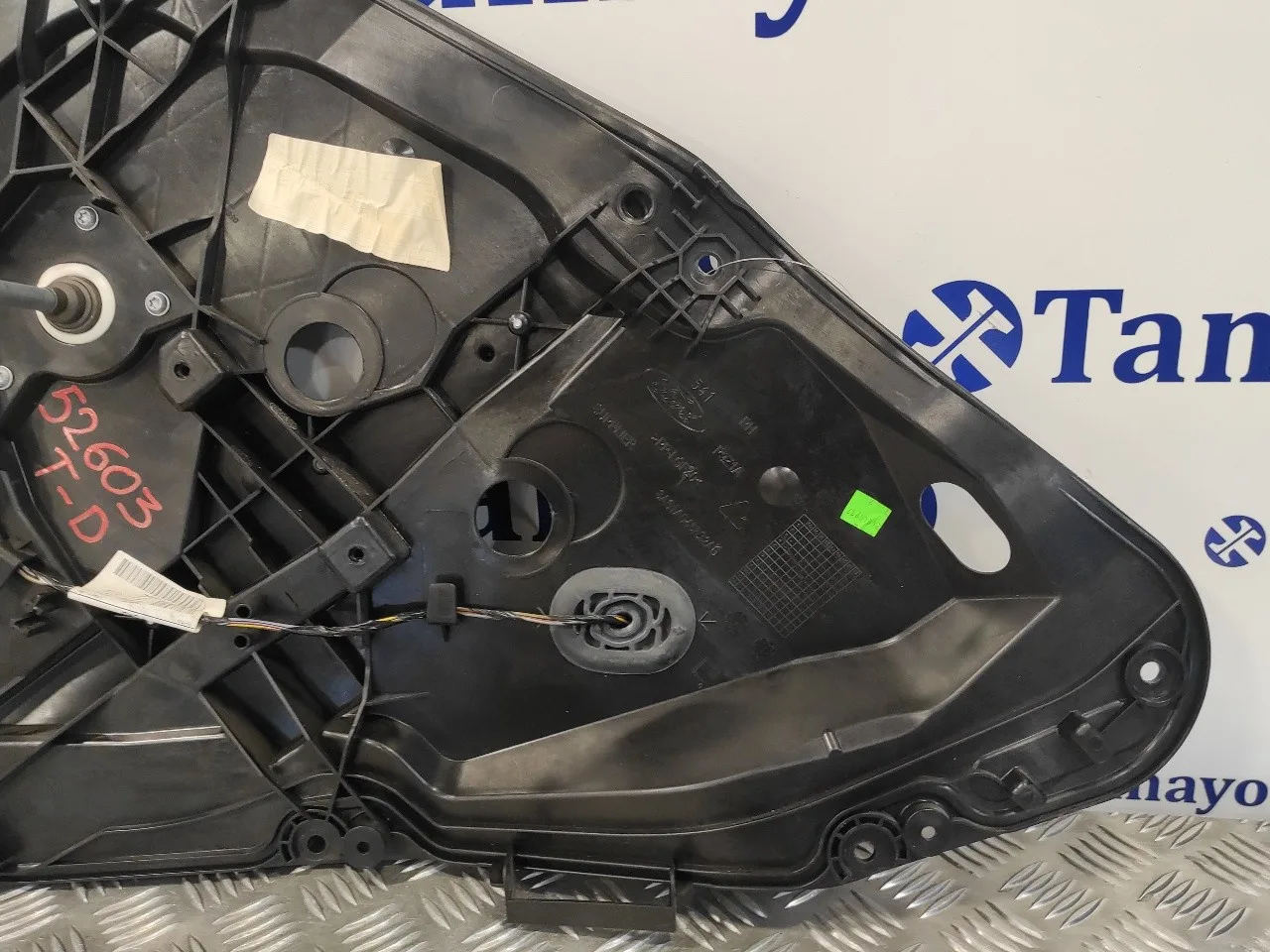 Elevalunas Trasero Derecho para Ford Fiesta (Cb1)