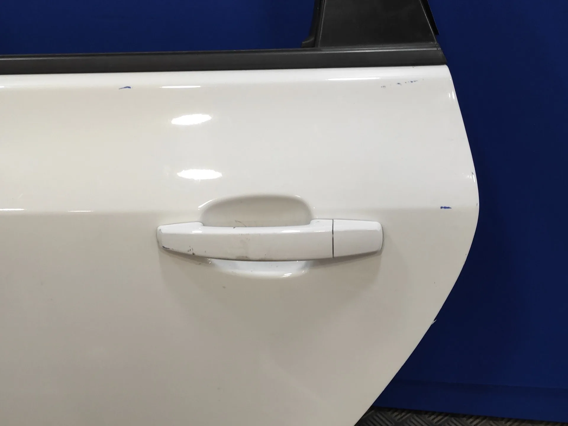 Puerta Trasera Izquierda para Opel Astra J Lim.