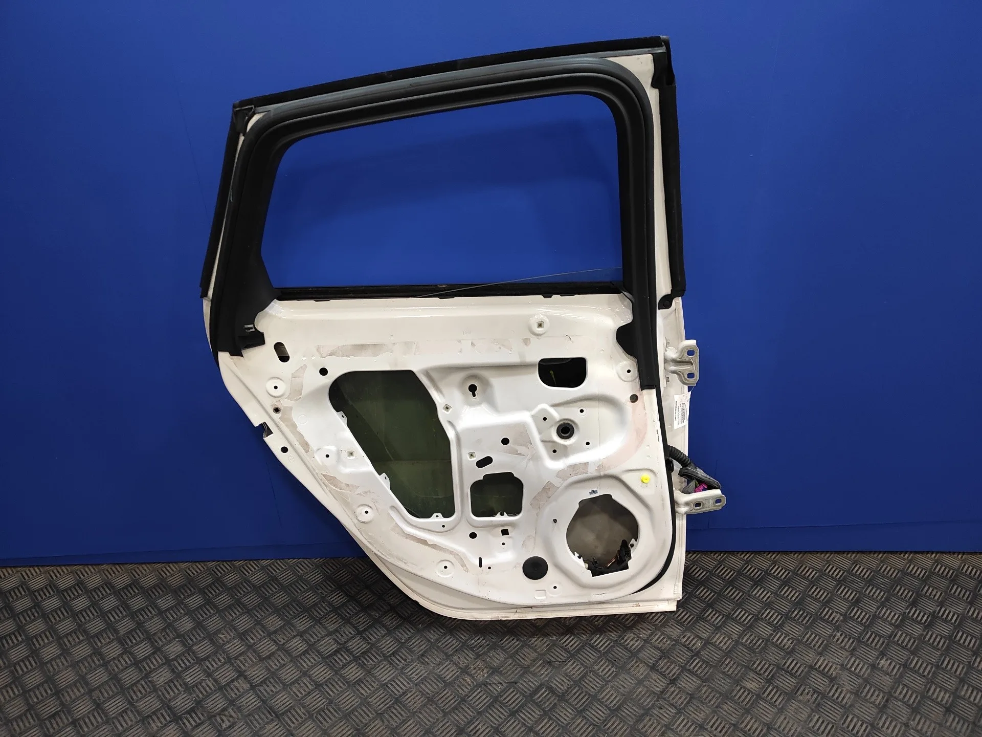 Puerta Trasera Izquierda para Opel Astra J Lim.