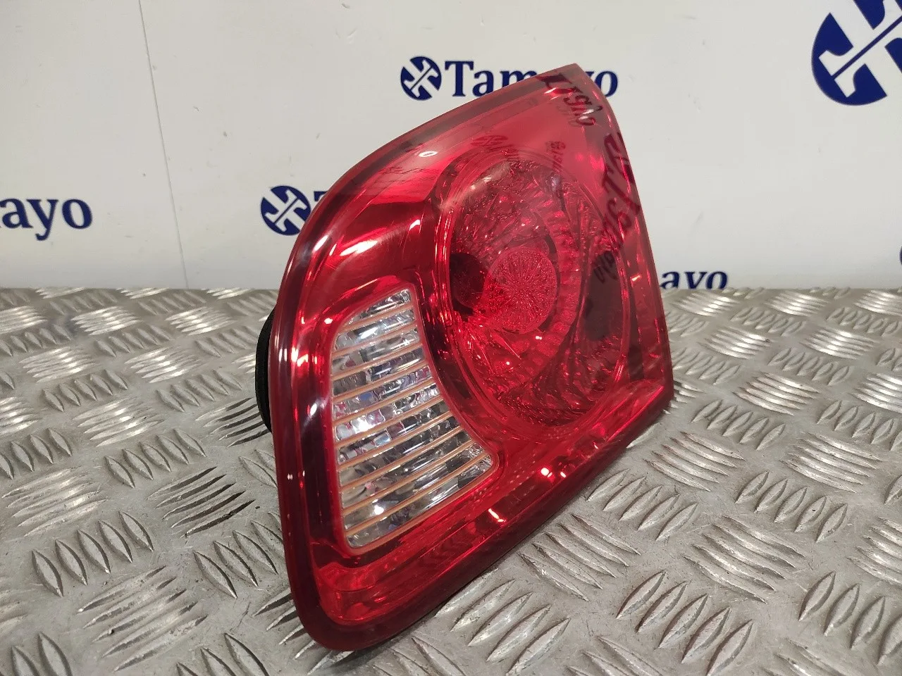 Piloto Trasero Derecho Interior para Hyundai Santa Fe (Bm)