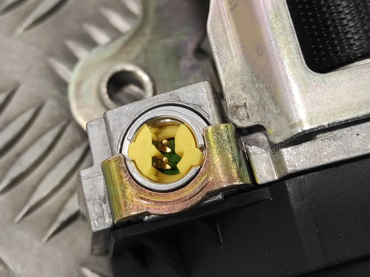 Cinturon Seguridad Delantero Derecho para Mercedes-Benz Clase R (W251)