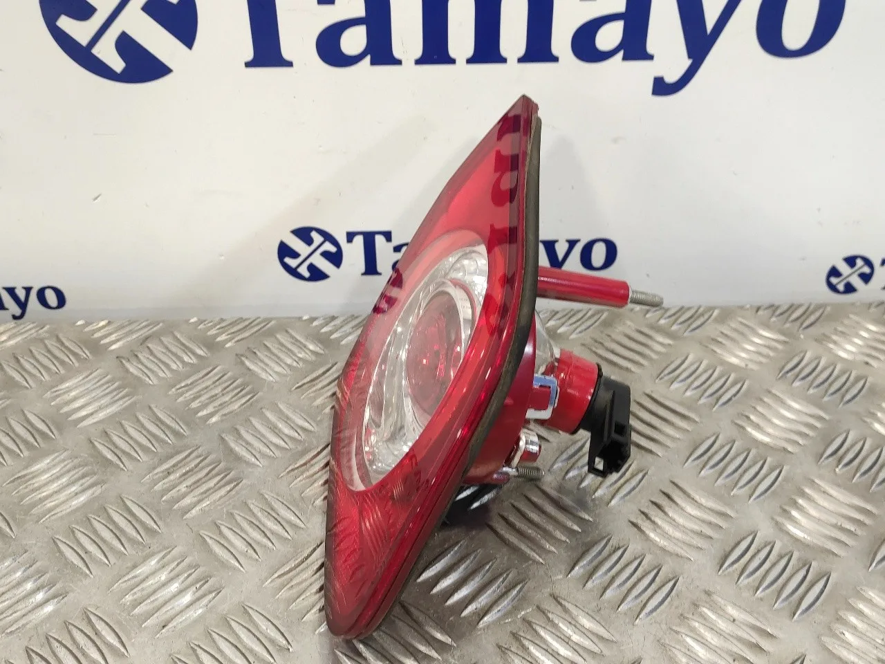 Piloto Trasero Izquierdo Interior para Volkswagen Passat Berlina (3C2)