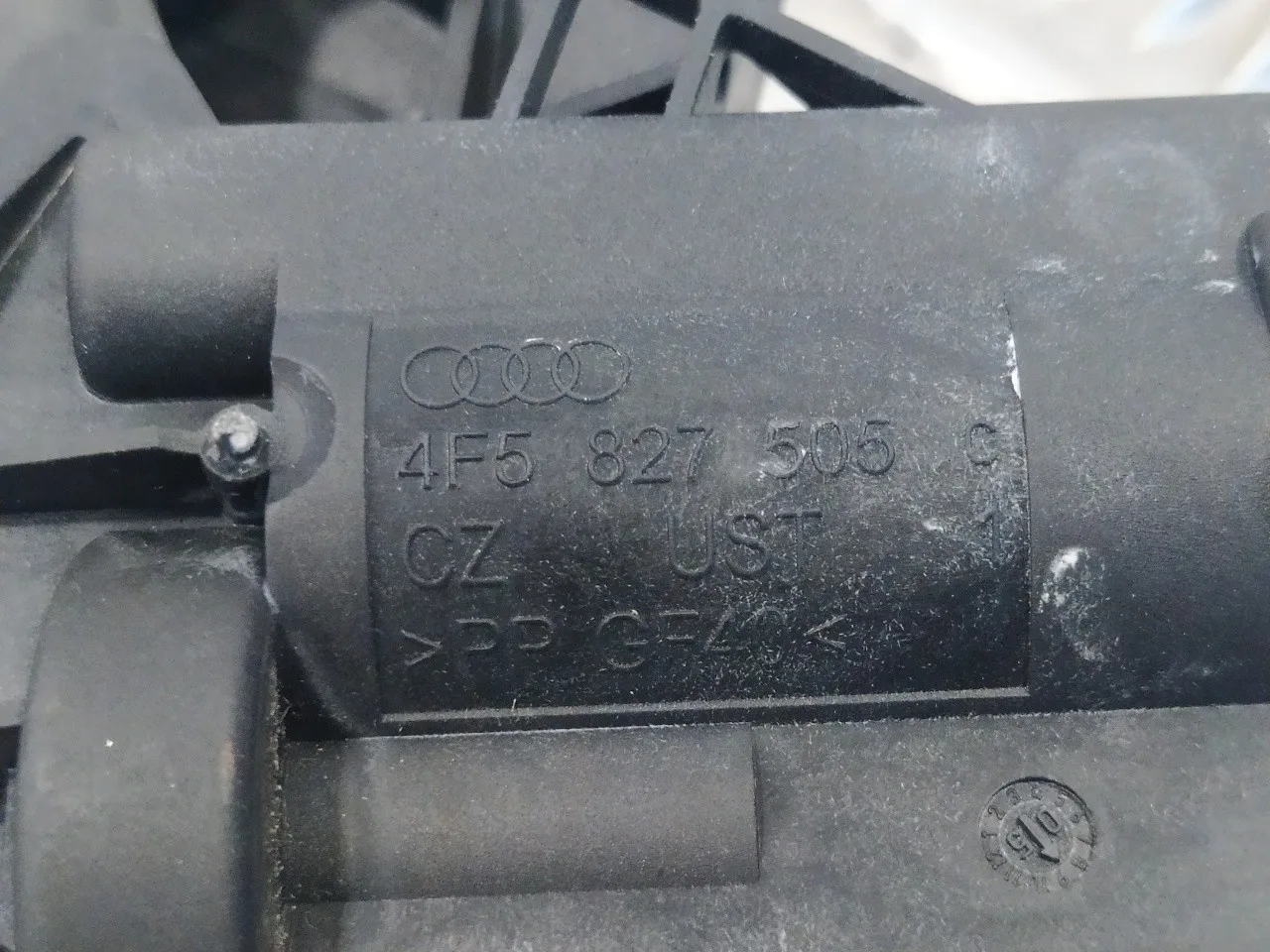 Cerradura Maletero / Porton para Volkswagen Passat Berlina (3C2)
