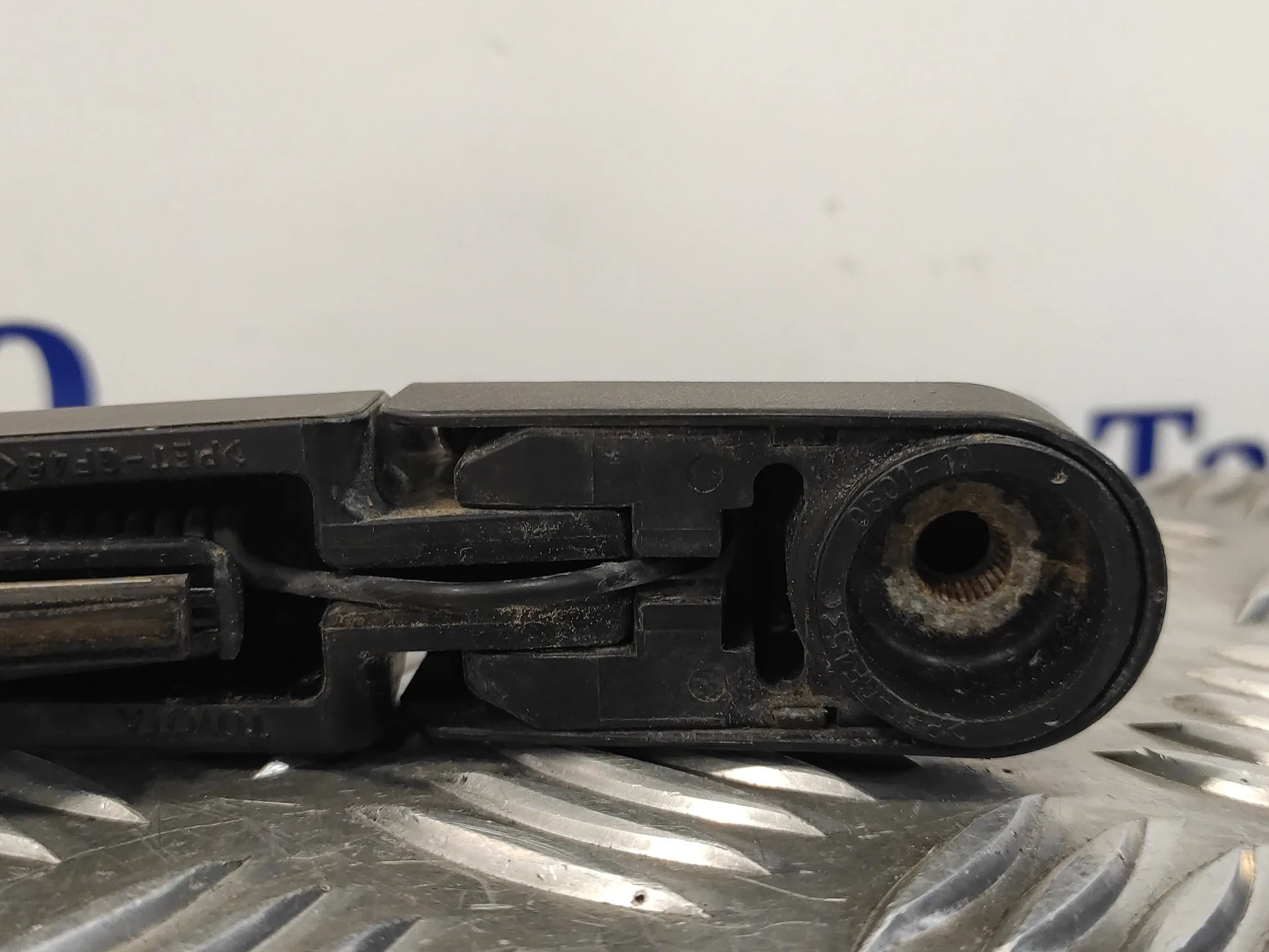 Brazo Limpia Trasero para Toyota Rav 4 (A2)