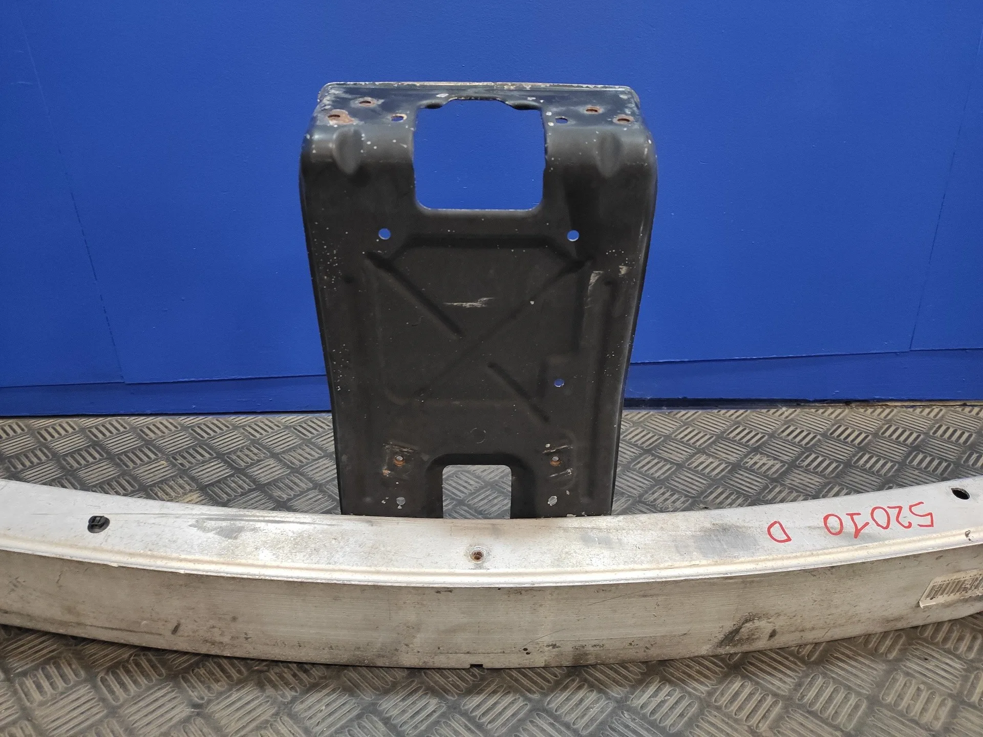 Refuerzo Paragolpes Delantero para Mercedes-Benz Clase R (W251)