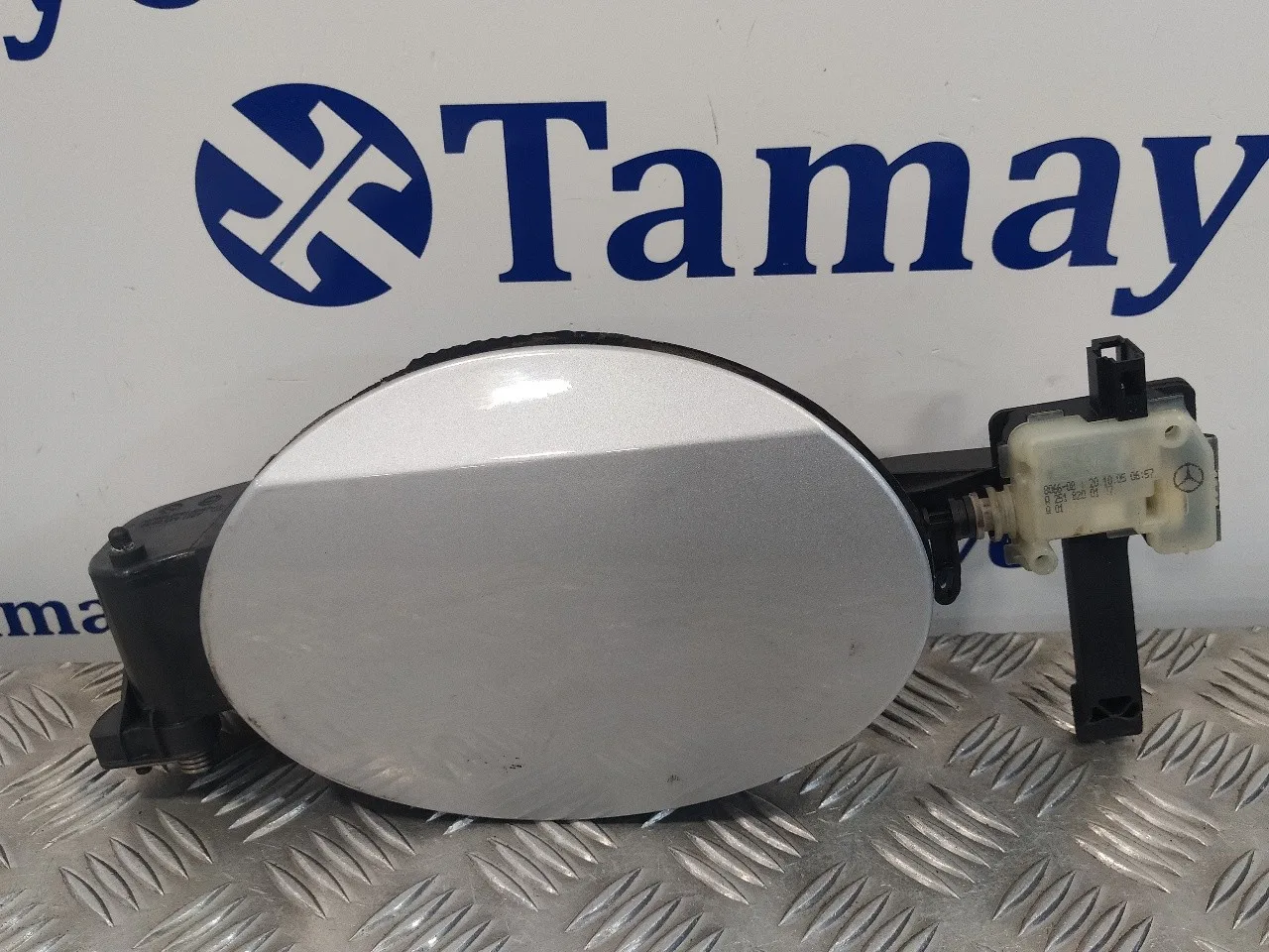 Tapa Exterior Combustible para Mercedes-Benz Clase R (W251)