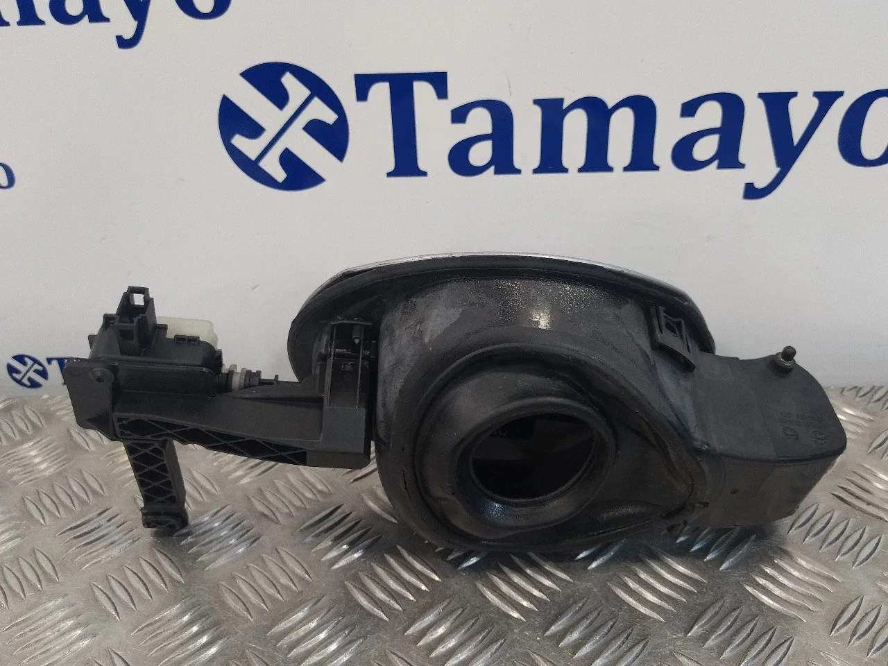 Tapa Exterior Combustible para Mercedes-Benz Clase R (W251)
