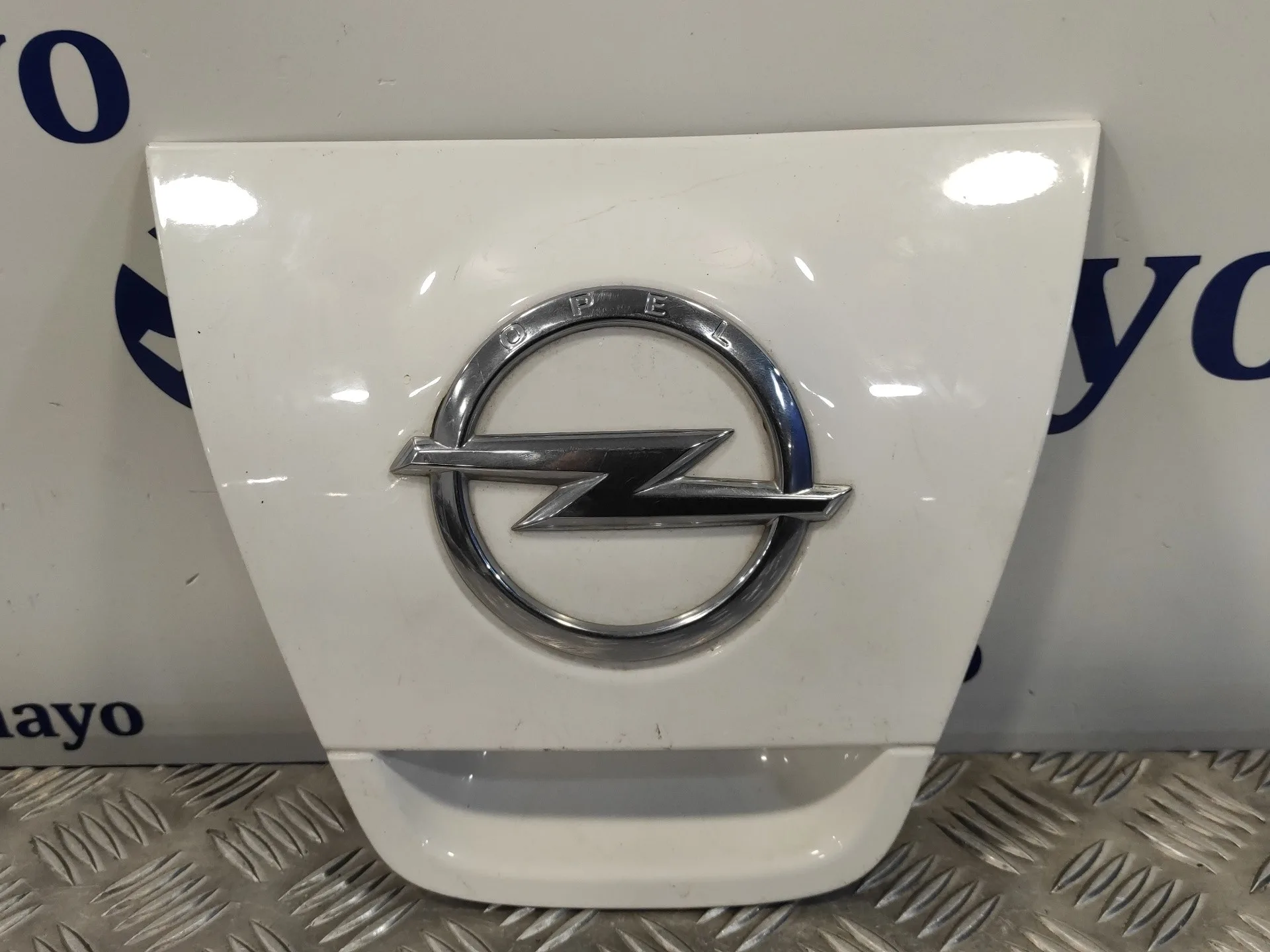 Maneta Exterior Porton para Opel Astra J Lim.
