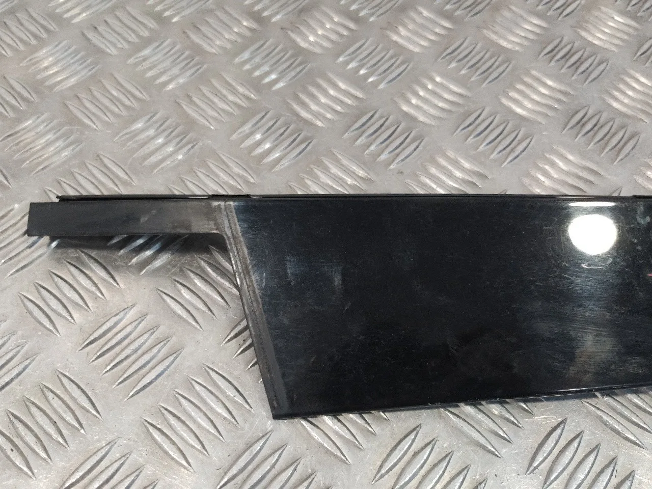 Moldura Puerta Delantera Izquierda para Mercedes-Benz Clase R (W251)
