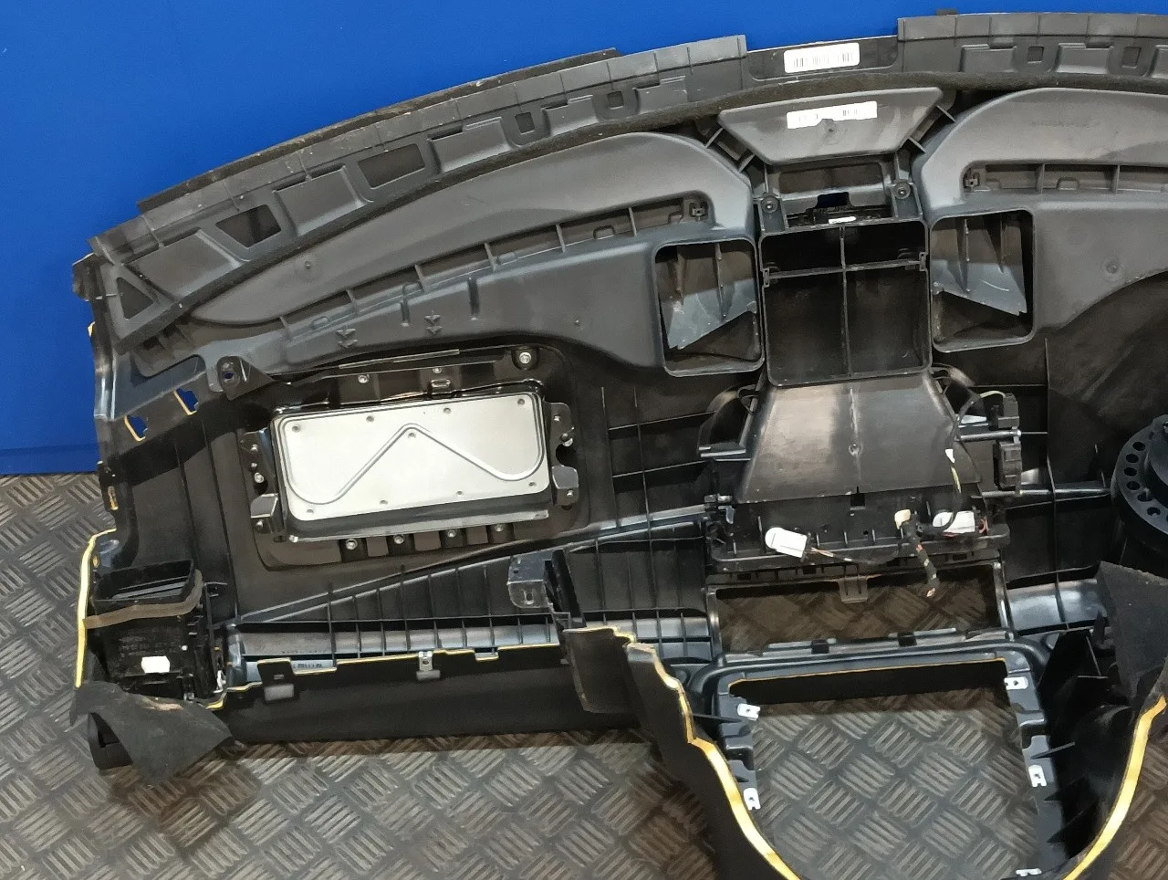 Salpicadero para Mercedes-Benz Clase R (W251)