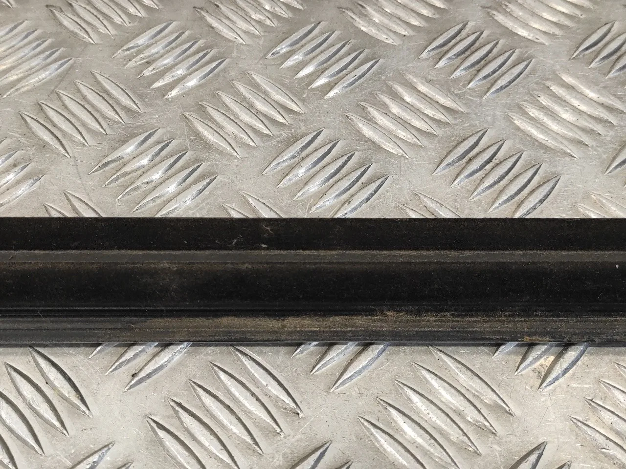 Moldura para Mercedes-Benz Clase R (W251)