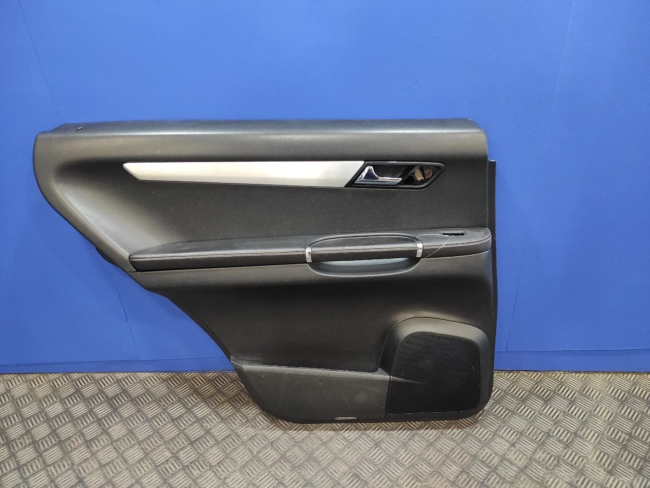 Guarnecido Puerta Trasera Izquierda para Mercedes-Benz Clase R (W251)