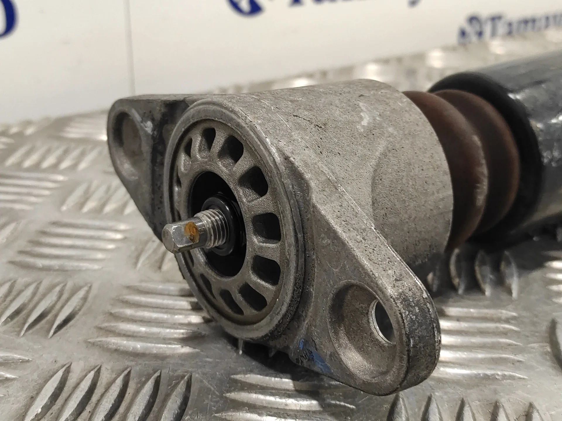 Amortiguador Trasero Derecho para Hyundai I30 (Gd)