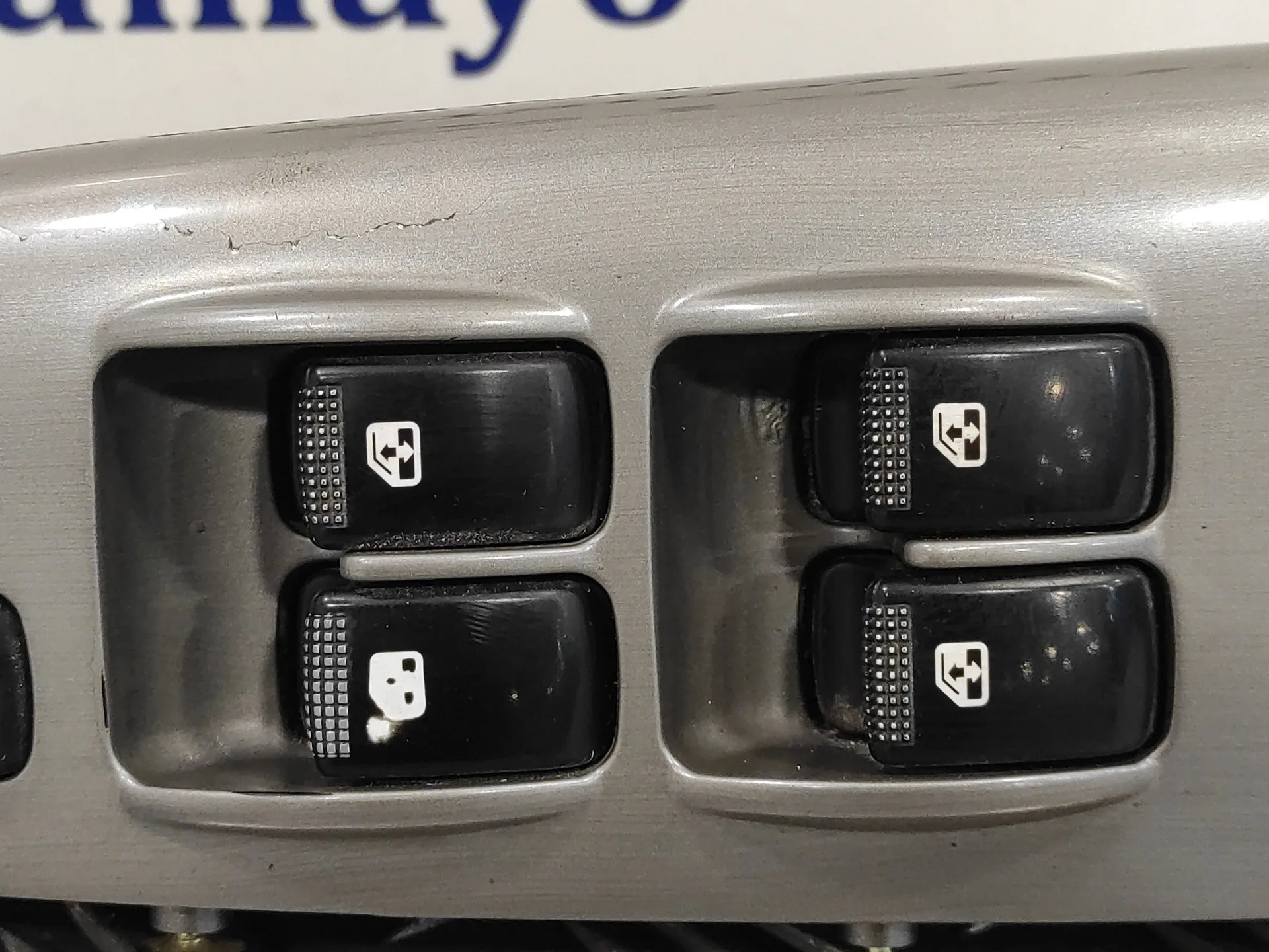 Mando Elevalunas Delantero Izquierdo para Kia Carnival