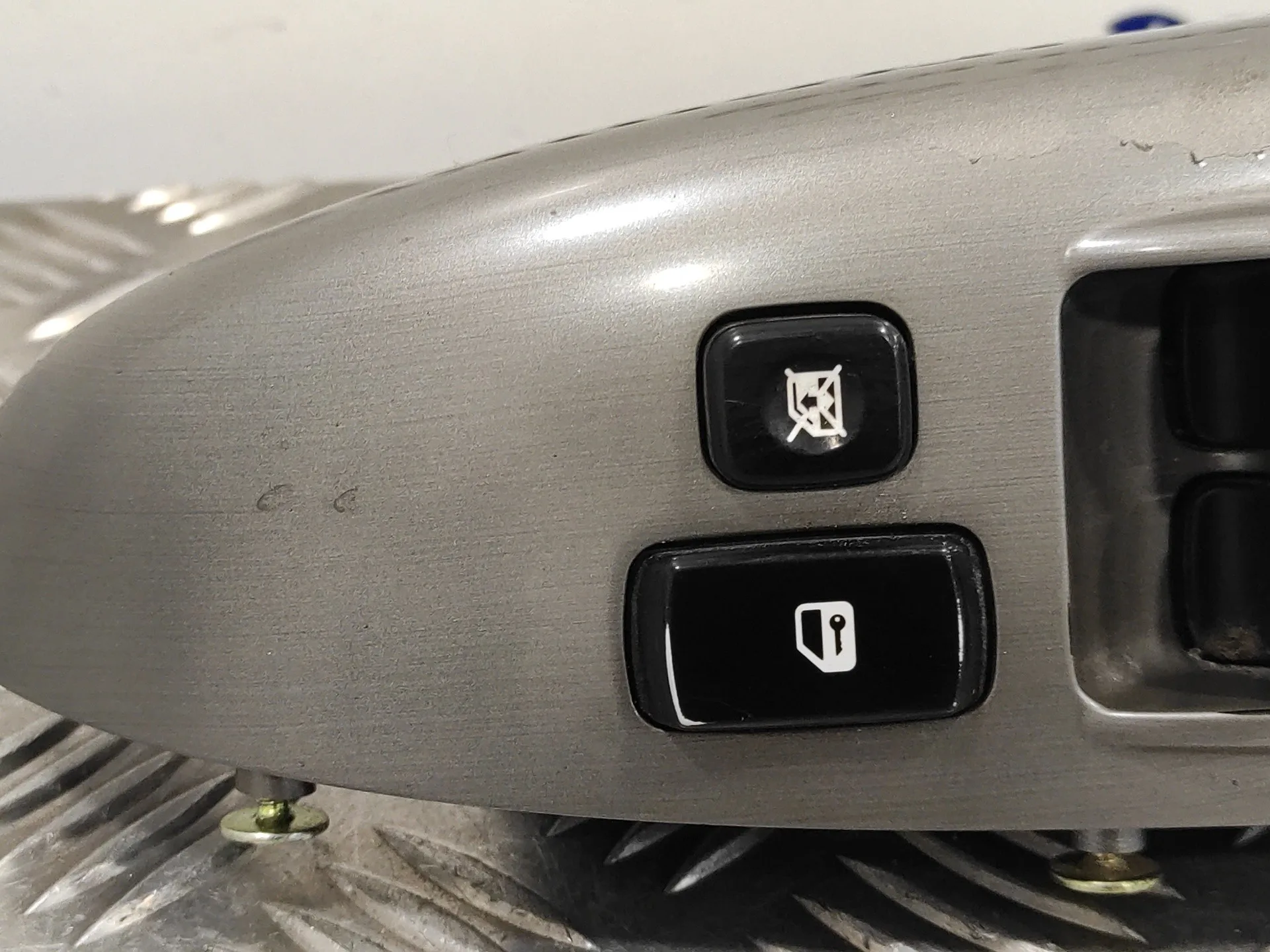 Mando Elevalunas Delantero Izquierdo para Kia Carnival