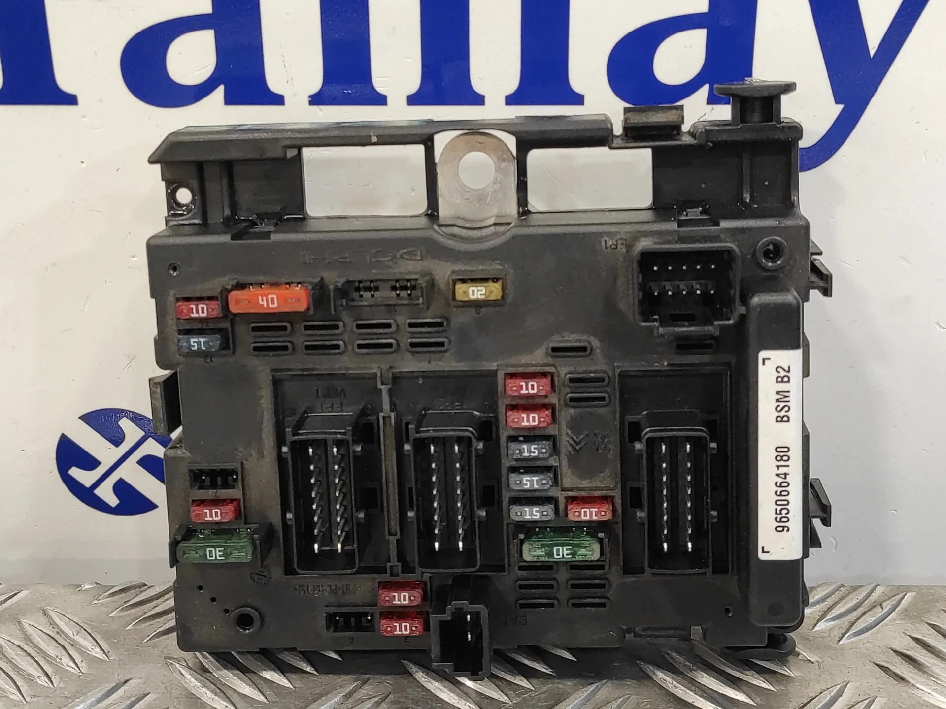Caja Reles / Fusibles para Peugeot 206 Berlina