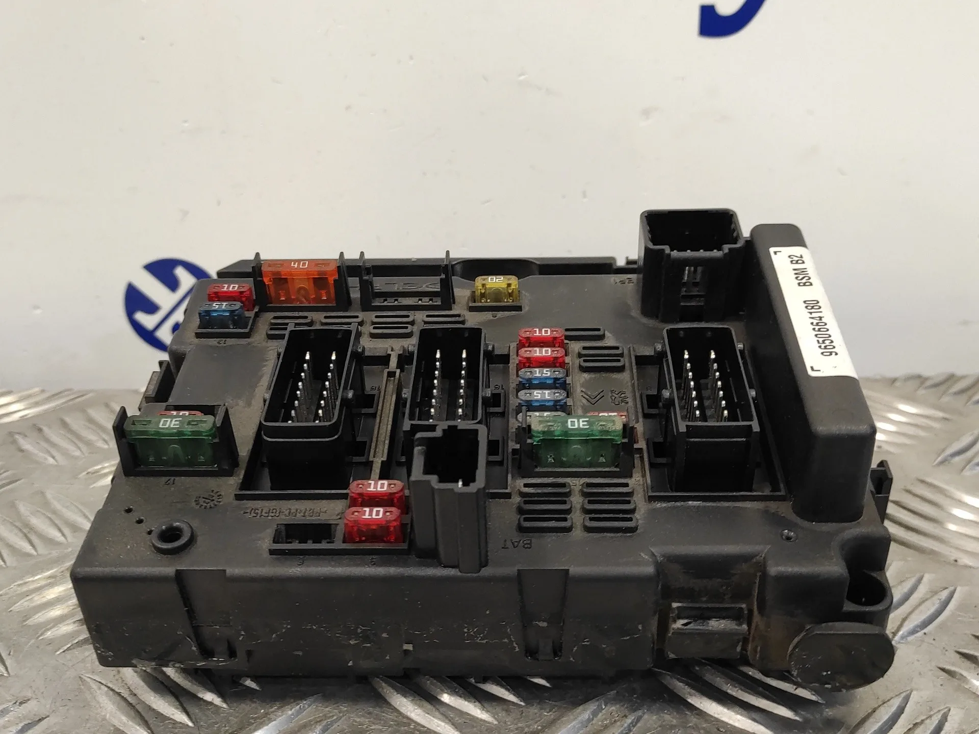 Caja Reles / Fusibles para Peugeot 206 Berlina