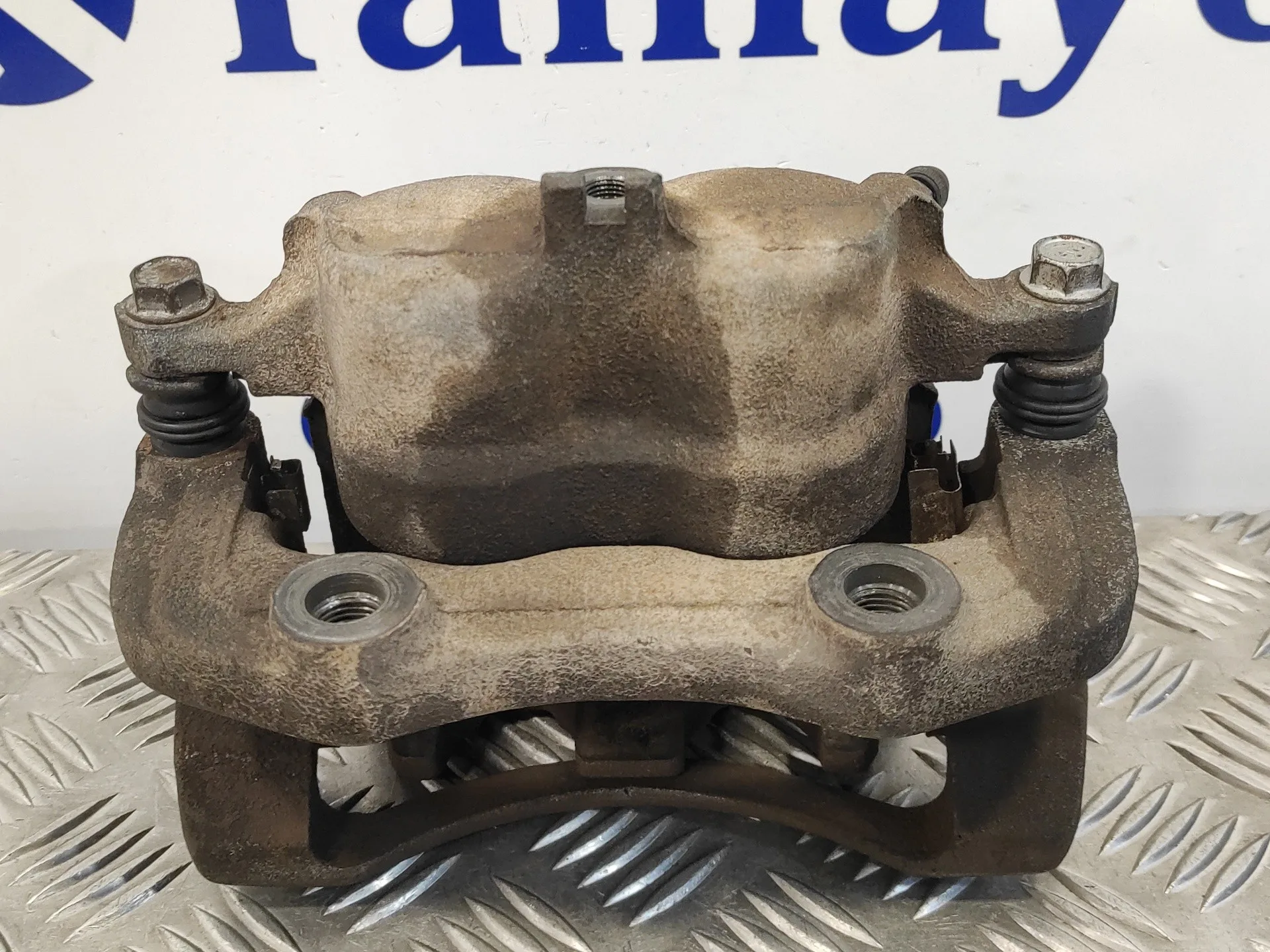 Pinza Freno Delantera Derecha para Nissan X-Trail (T30)