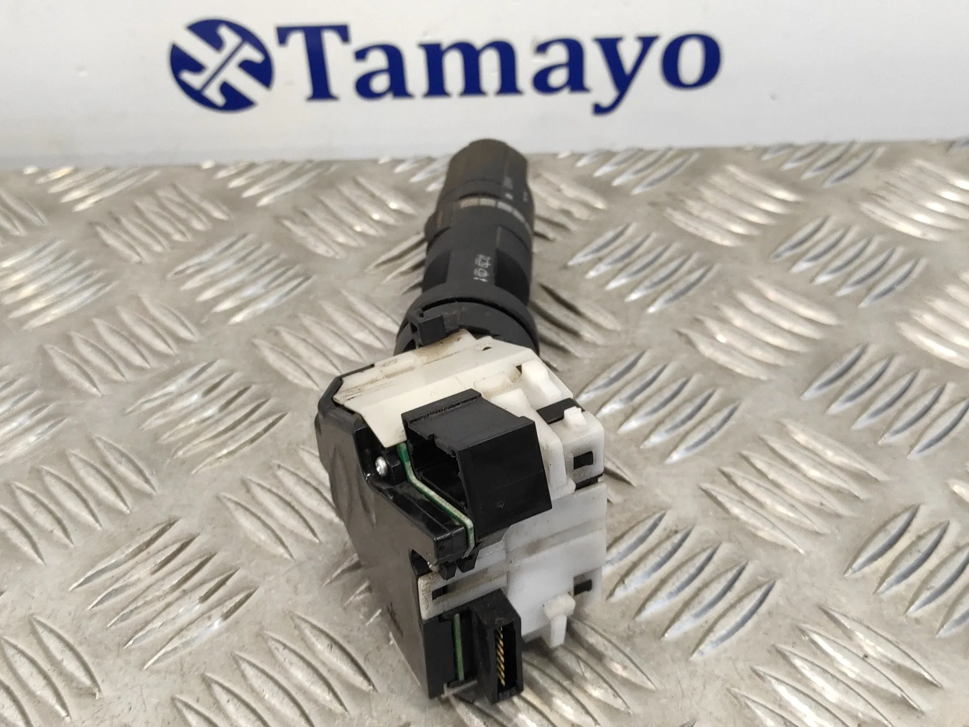 Mando Limpia para Nissan Pathfinder (R51)