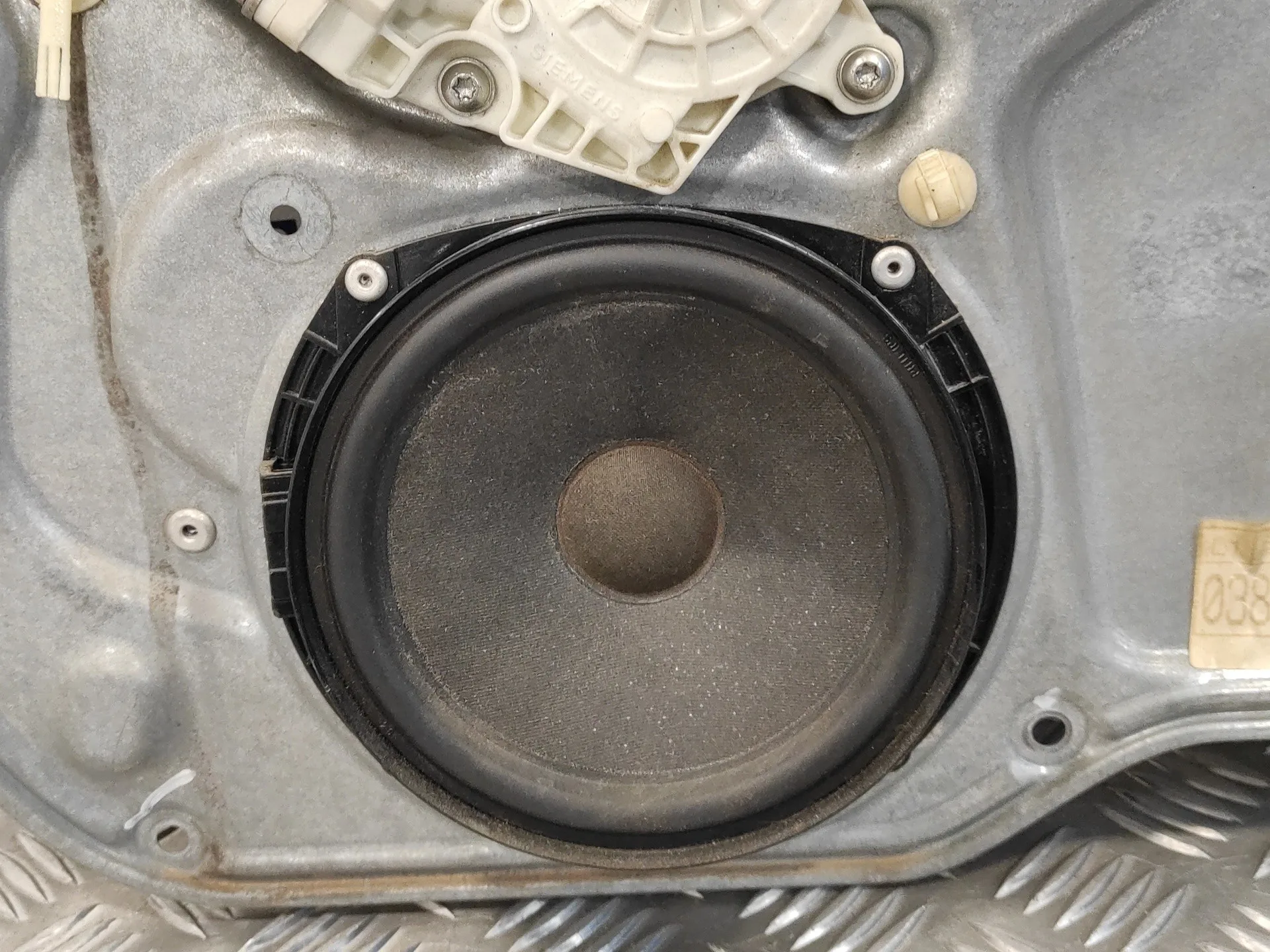 Elevalunas Delantero Derecho para Seat Ibiza (6L1)