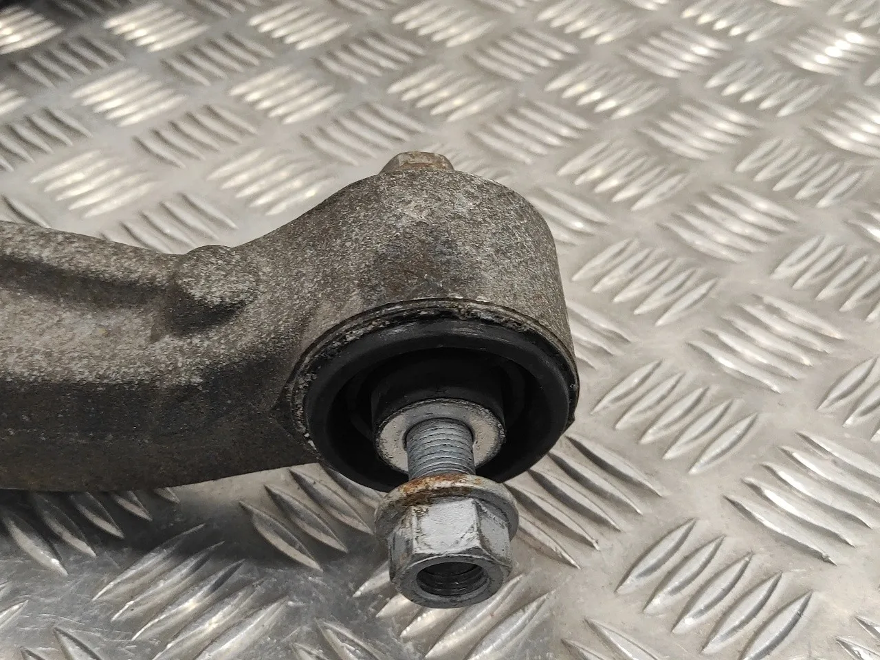 Brazo Suspension Inferior Trasero Izquierdo para Mercedes-Benz Clase R (W251)
