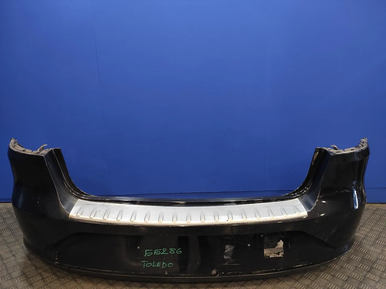 Paragolpes Trasero para Seat Toledo (Kg3)