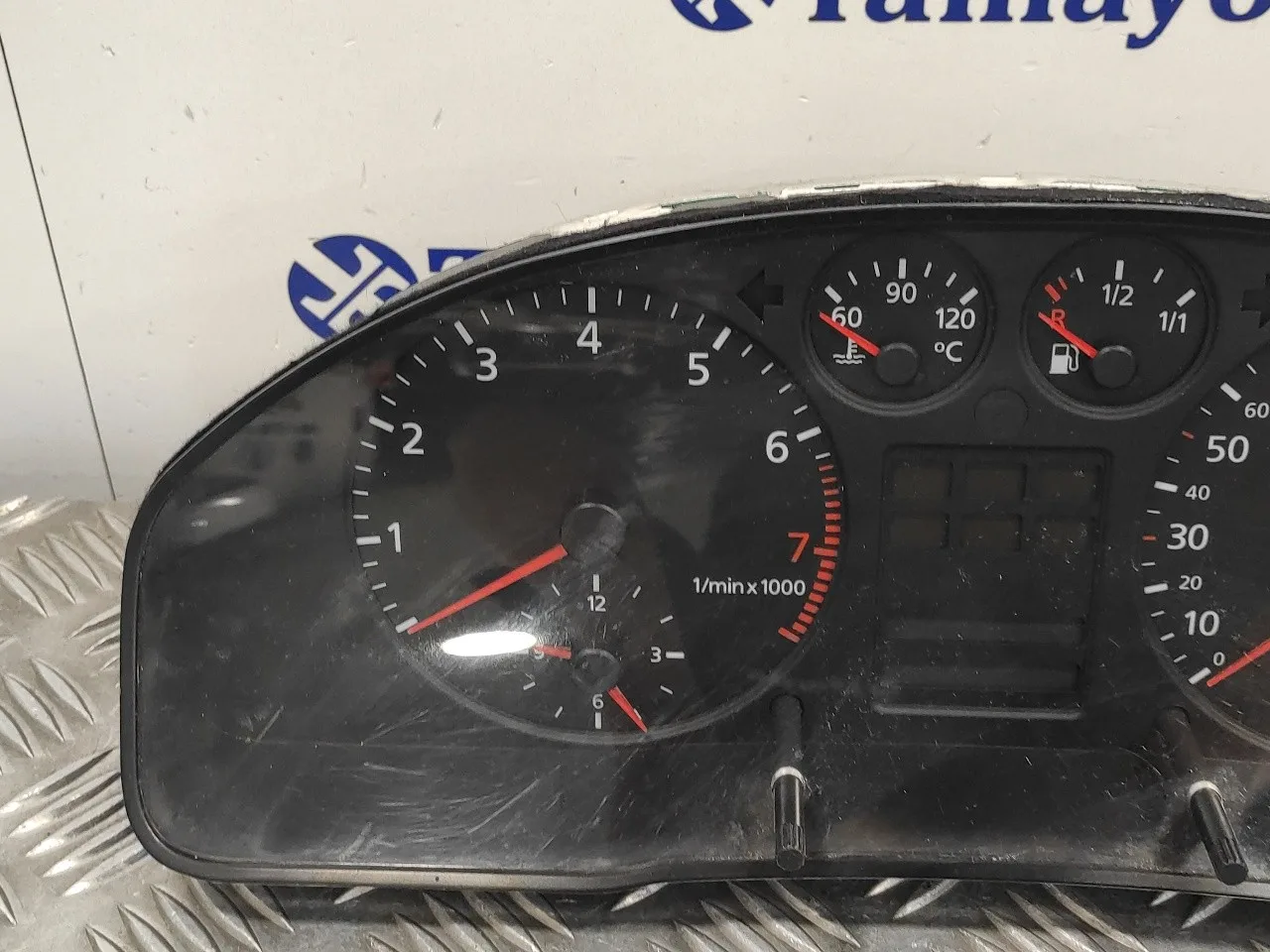 Cuadro Instrumentos para Audi A4 Berlina (B5)