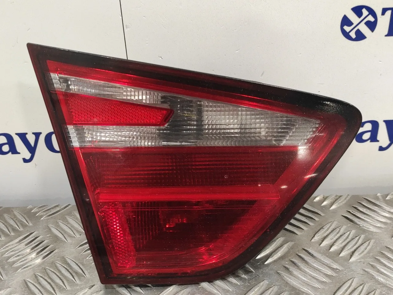 Piloto Trasero Izquierdo Interior para Seat Toledo (Kg3)