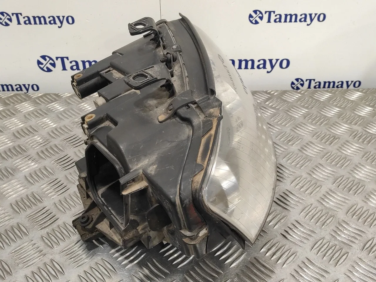 Faro Derecho para Audi A4 Berlina (8E)