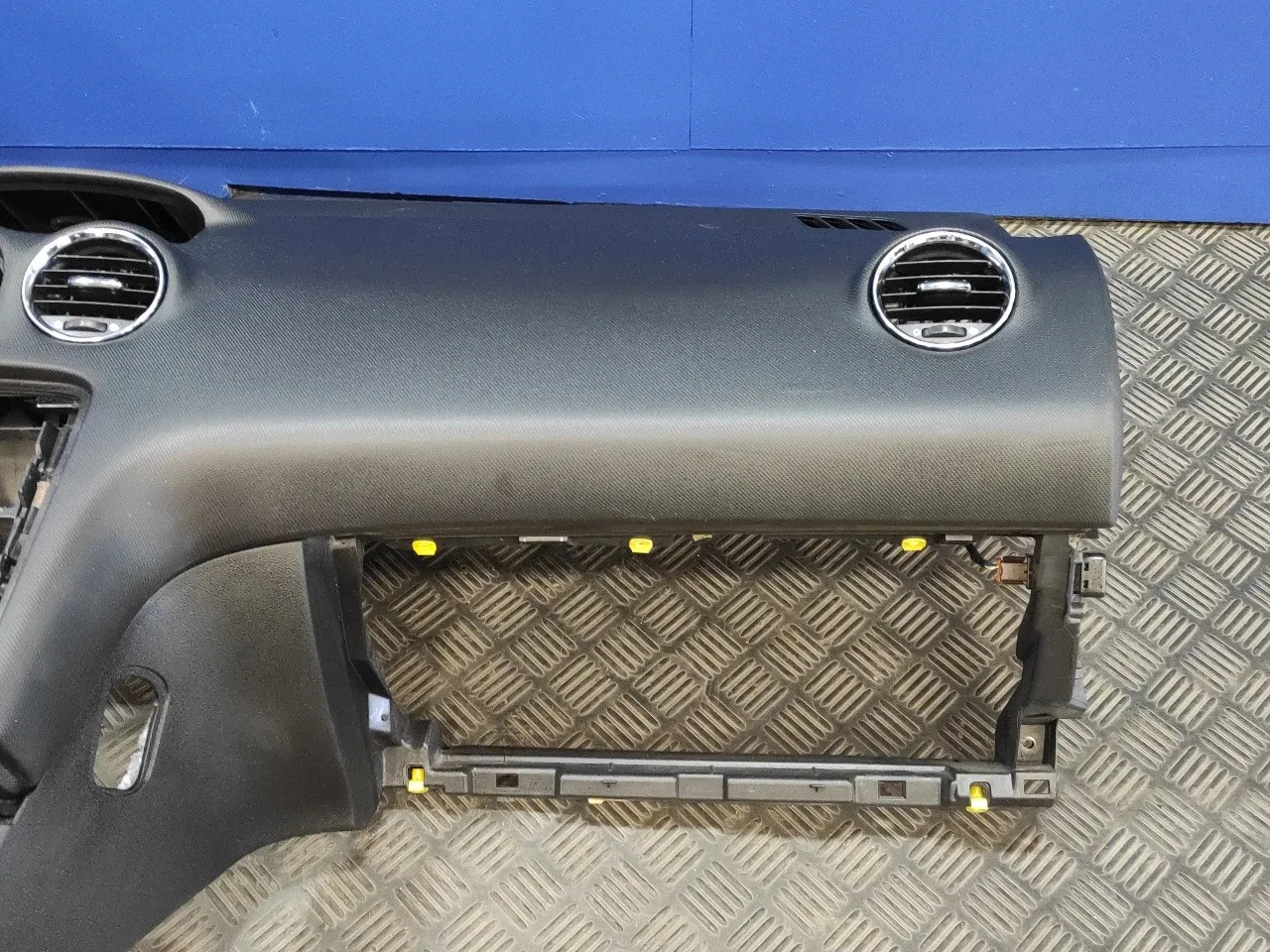 Salpicadero para Peugeot 308