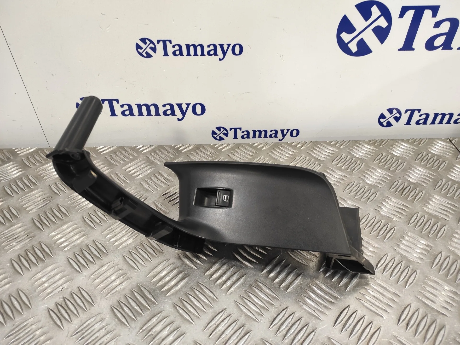 Mando Elevalunas Delantero Derecho para Seat Ibiza (6J5)