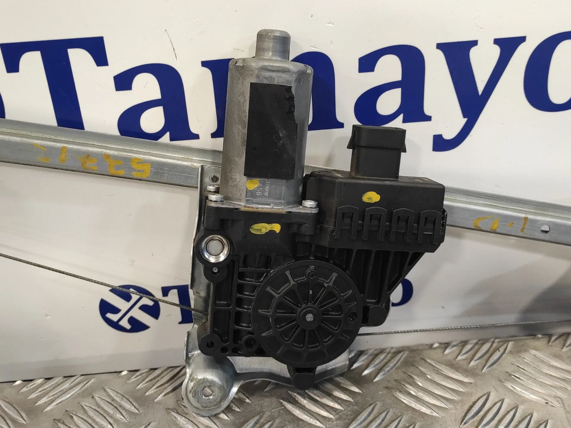 Elevalunas Trasero Derecho para Opel Zafira B