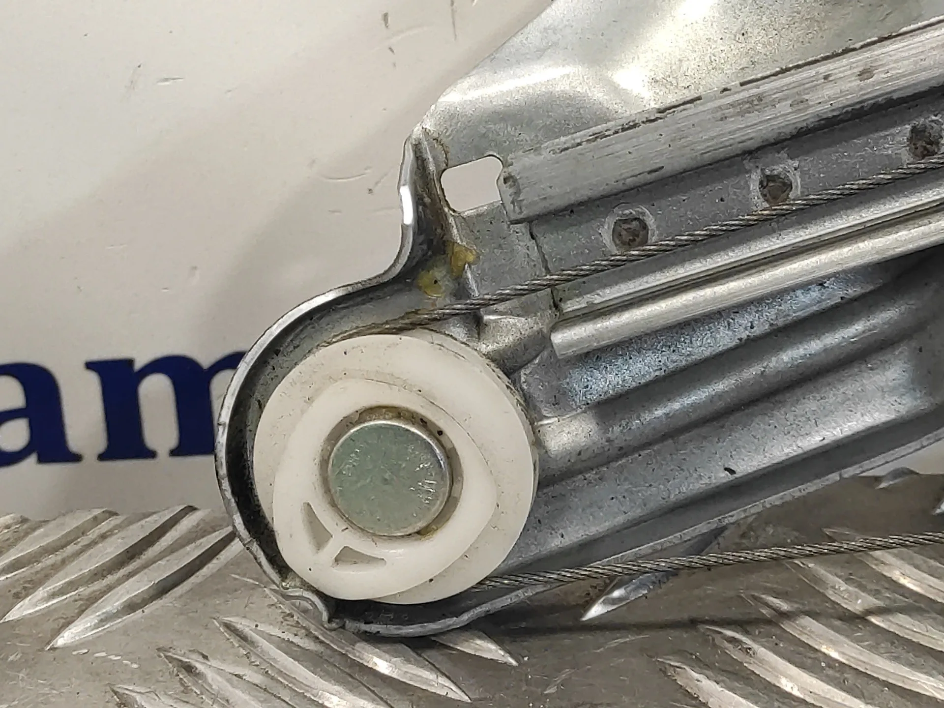 Elevalunas Trasero Derecho para Opel Zafira B