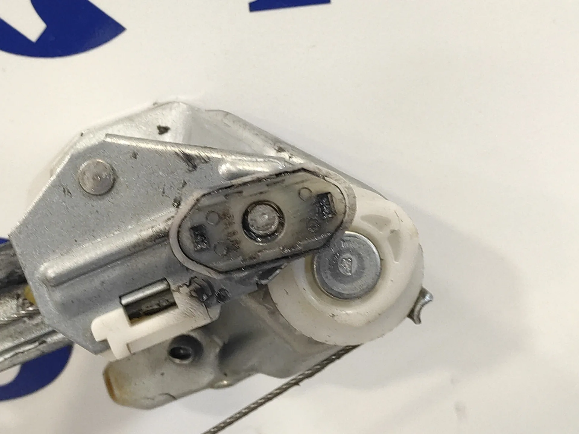 Elevalunas Trasero Derecho para Opel Zafira B