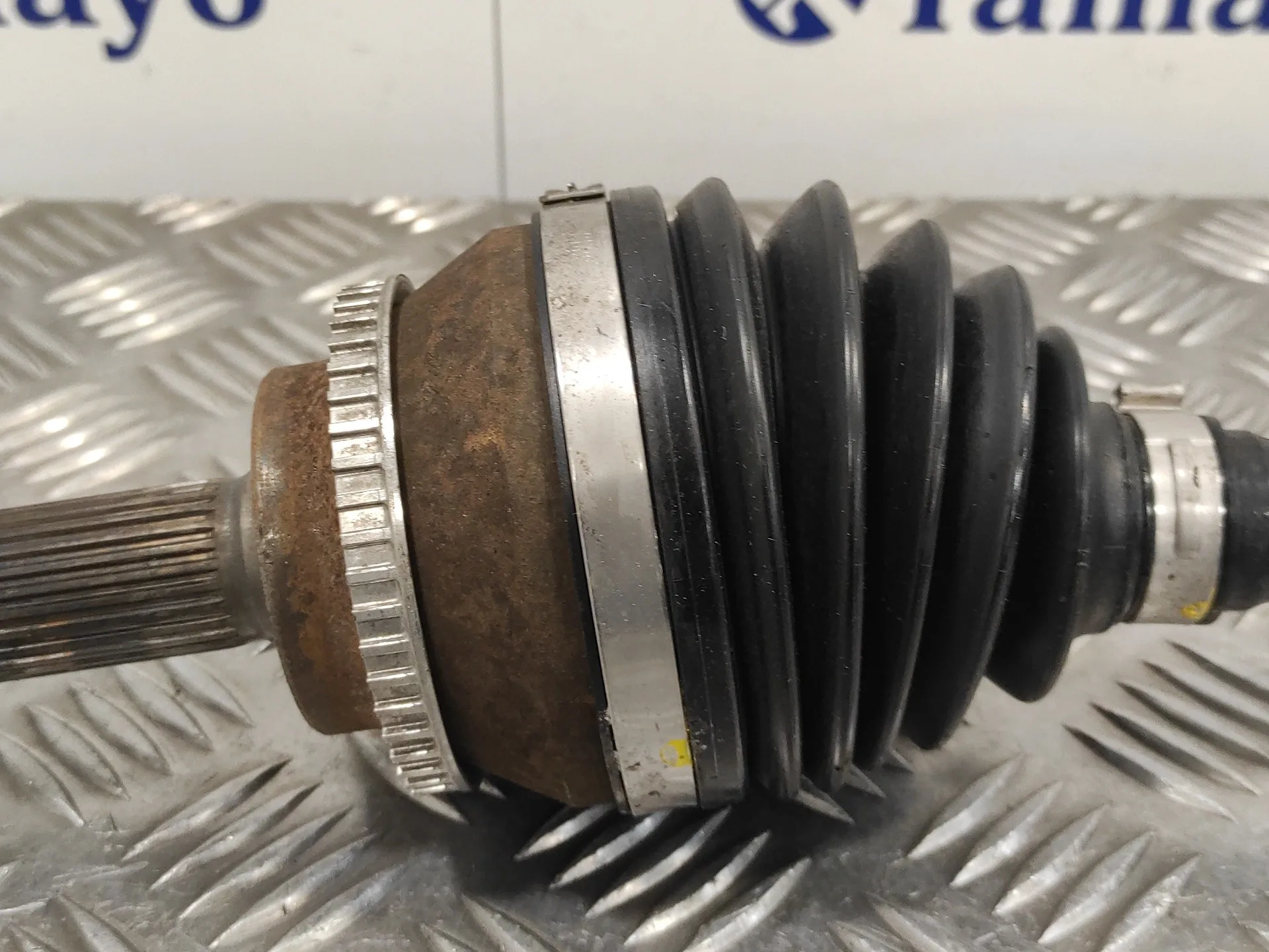 Transmision Delantera Izquierda para Toyota Avensis Berlina (T25)