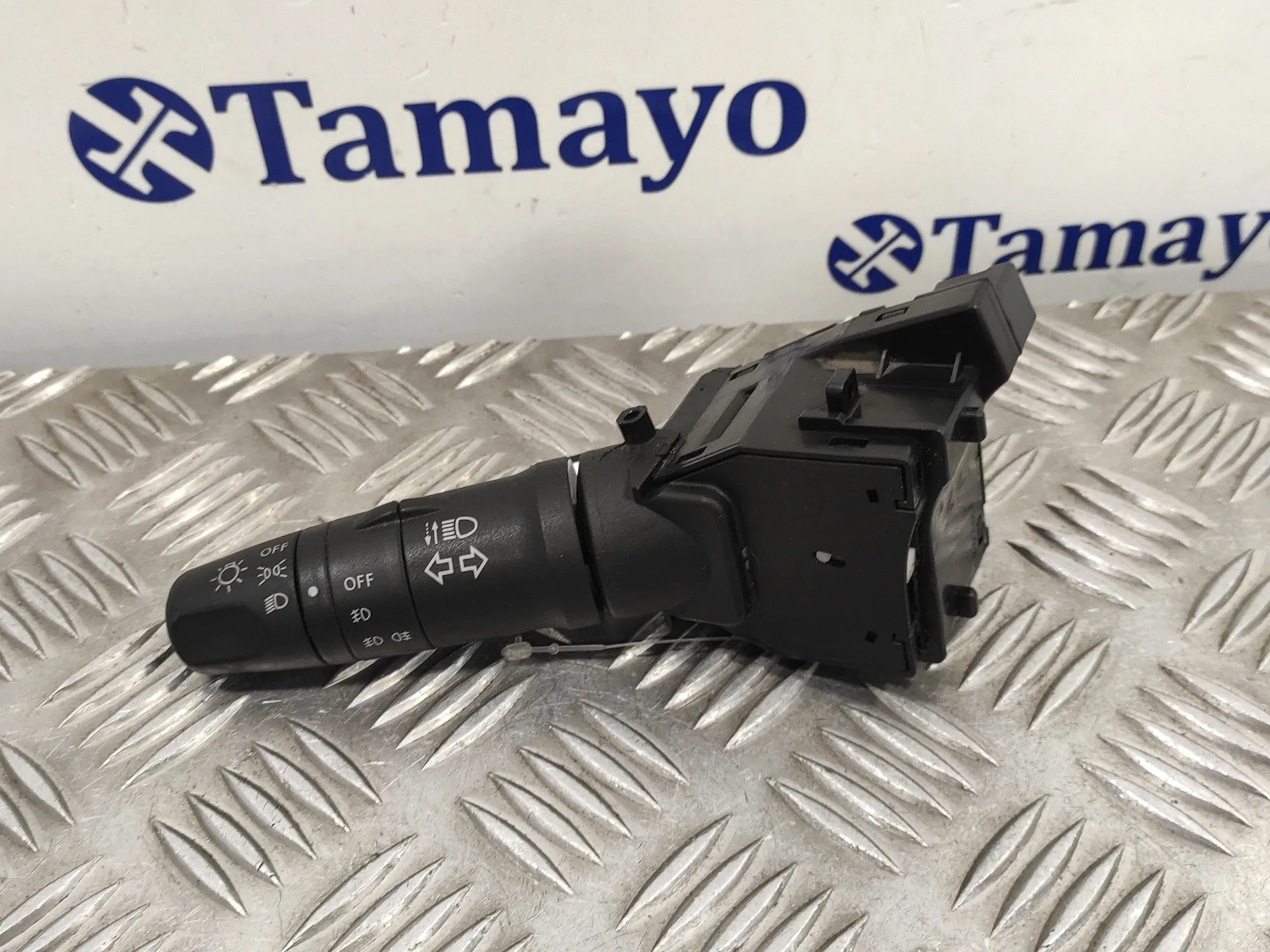 Mando Intermitentes para Nissan Almera Tino (V10M)