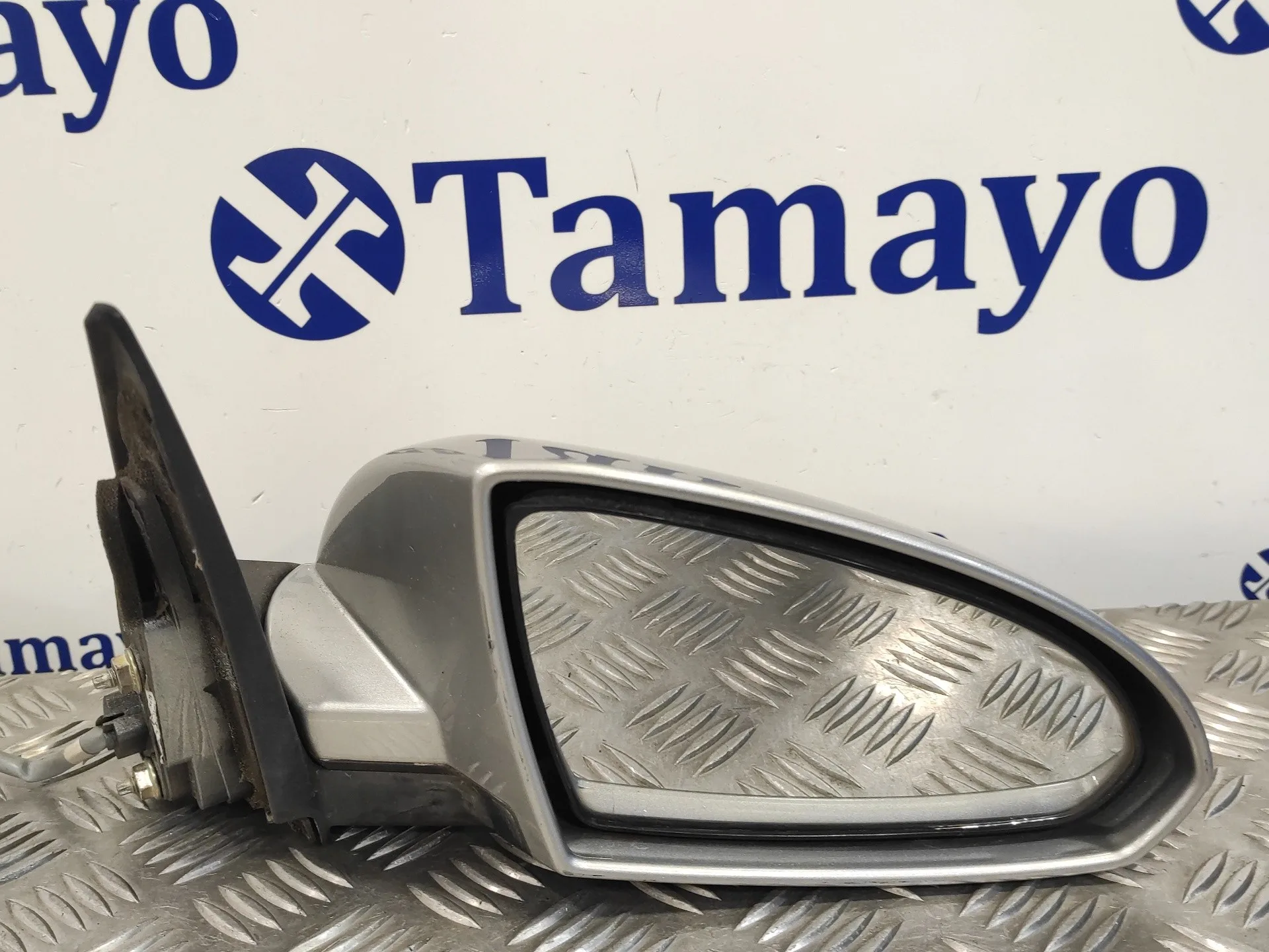 Retrovisor Derecho para Nissan Primera Berlina (P12)