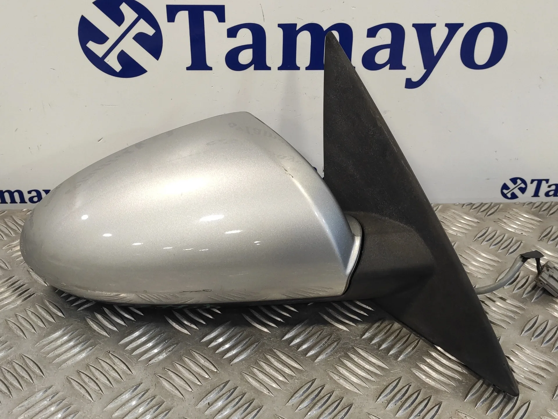 Retrovisor Derecho para Nissan Primera Berlina (P12)