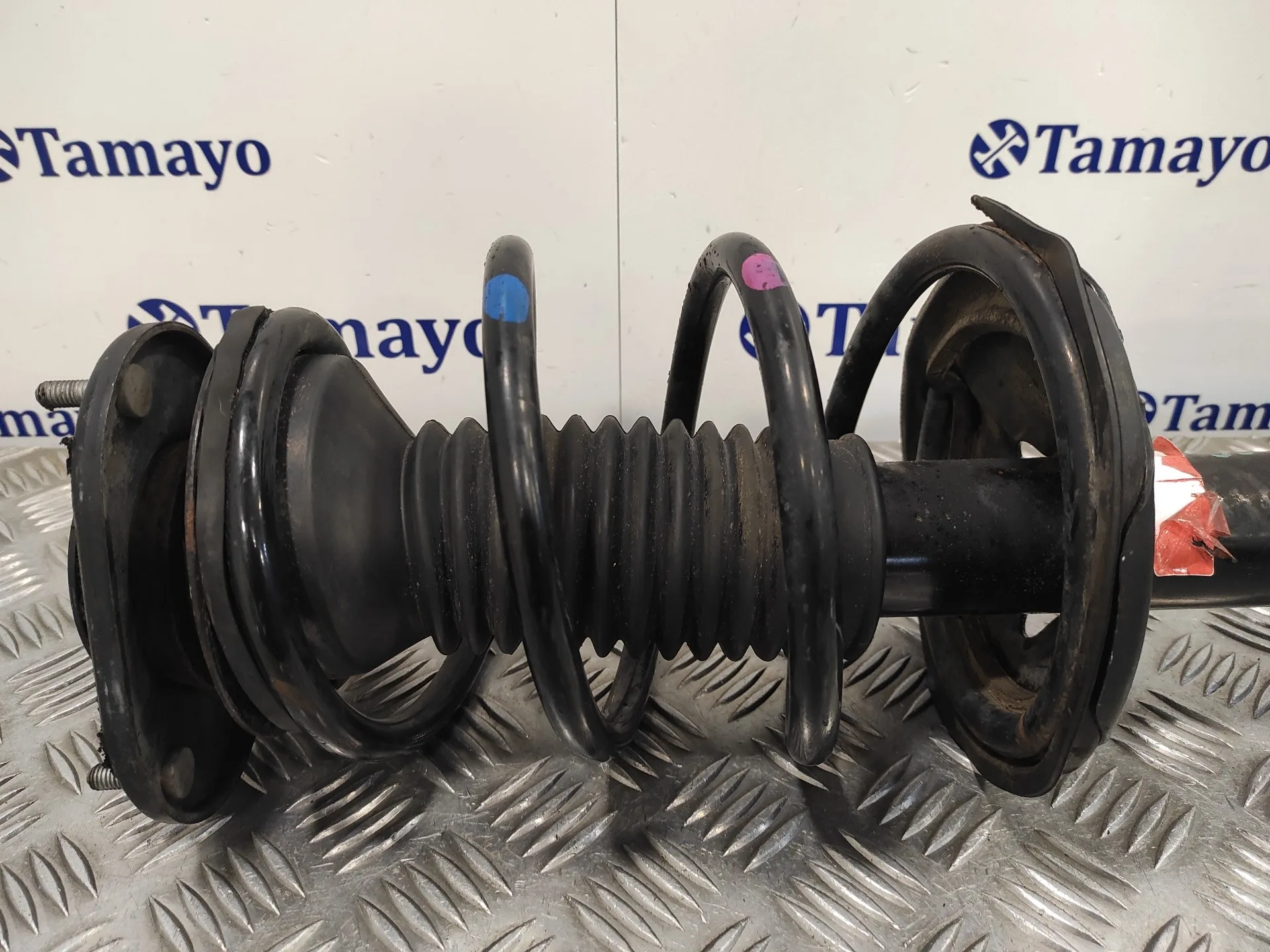 Amortiguador Delantero Izquierdo para Toyota Avensis Berlina (T25)